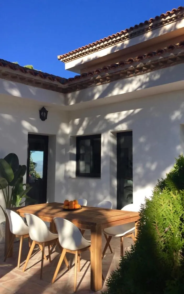 Balcony/Terrace in B&B Villa Pinos Málaga