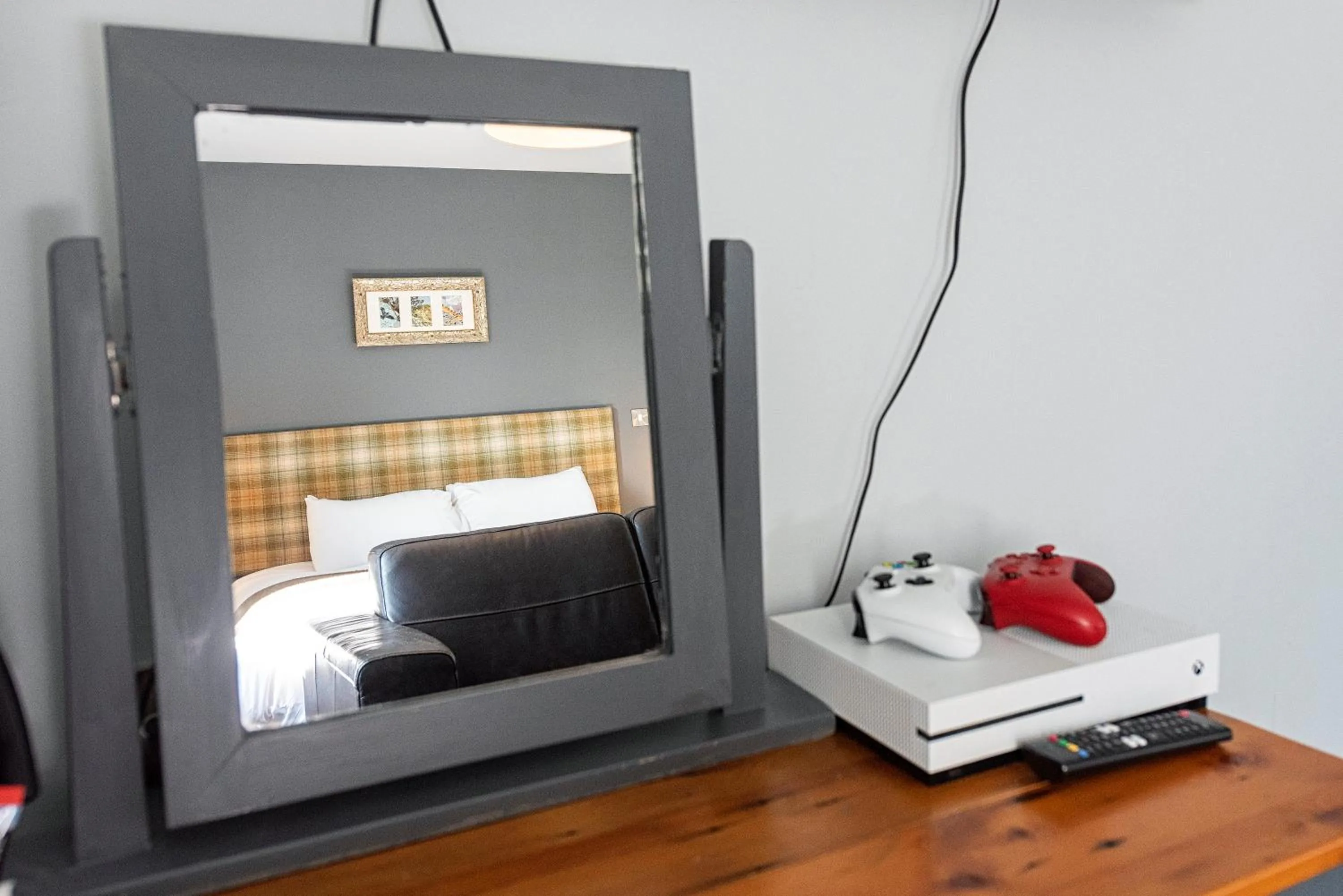 TV and multimedia, Bed in Staunton Arms