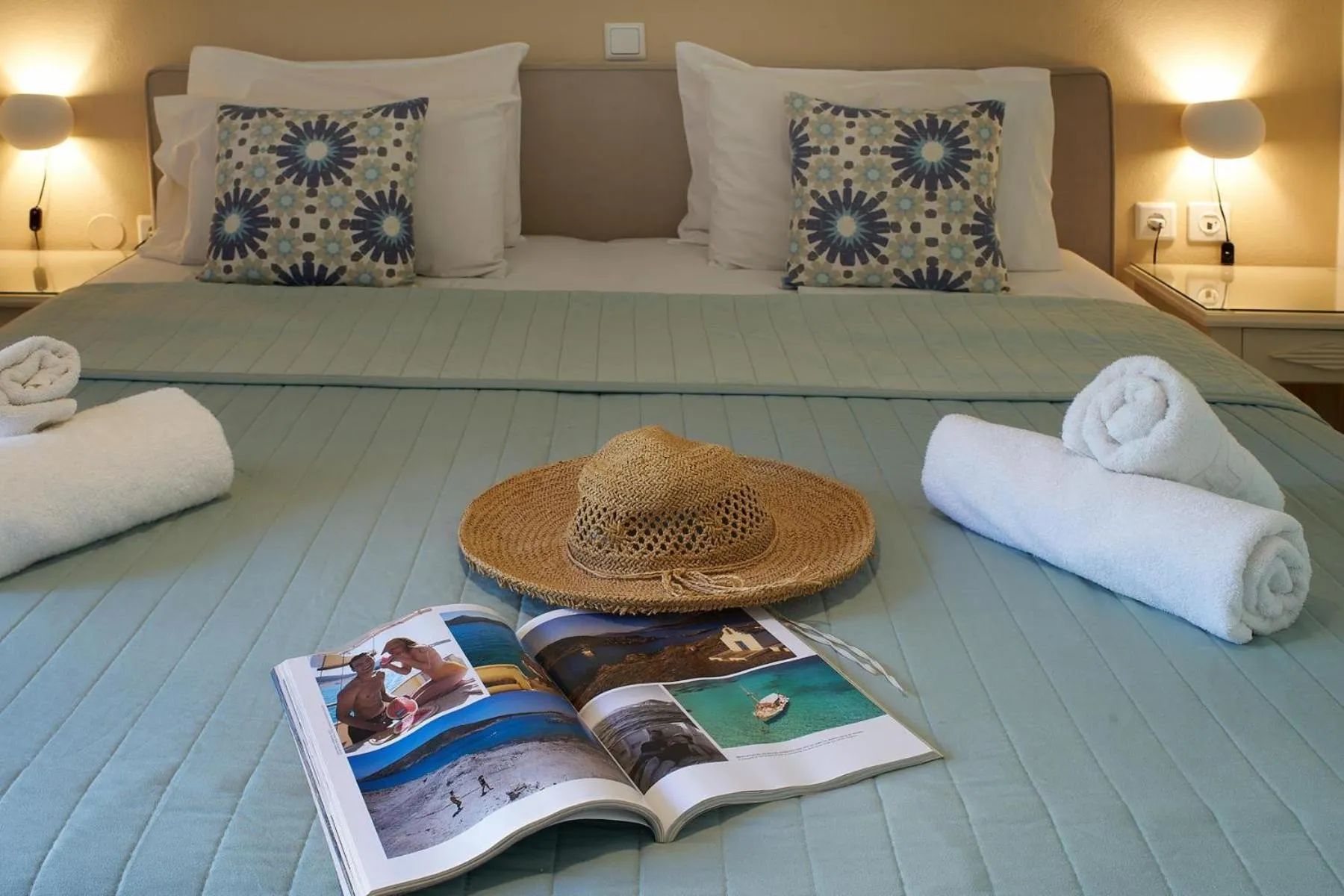 Bed in Solon Apartments