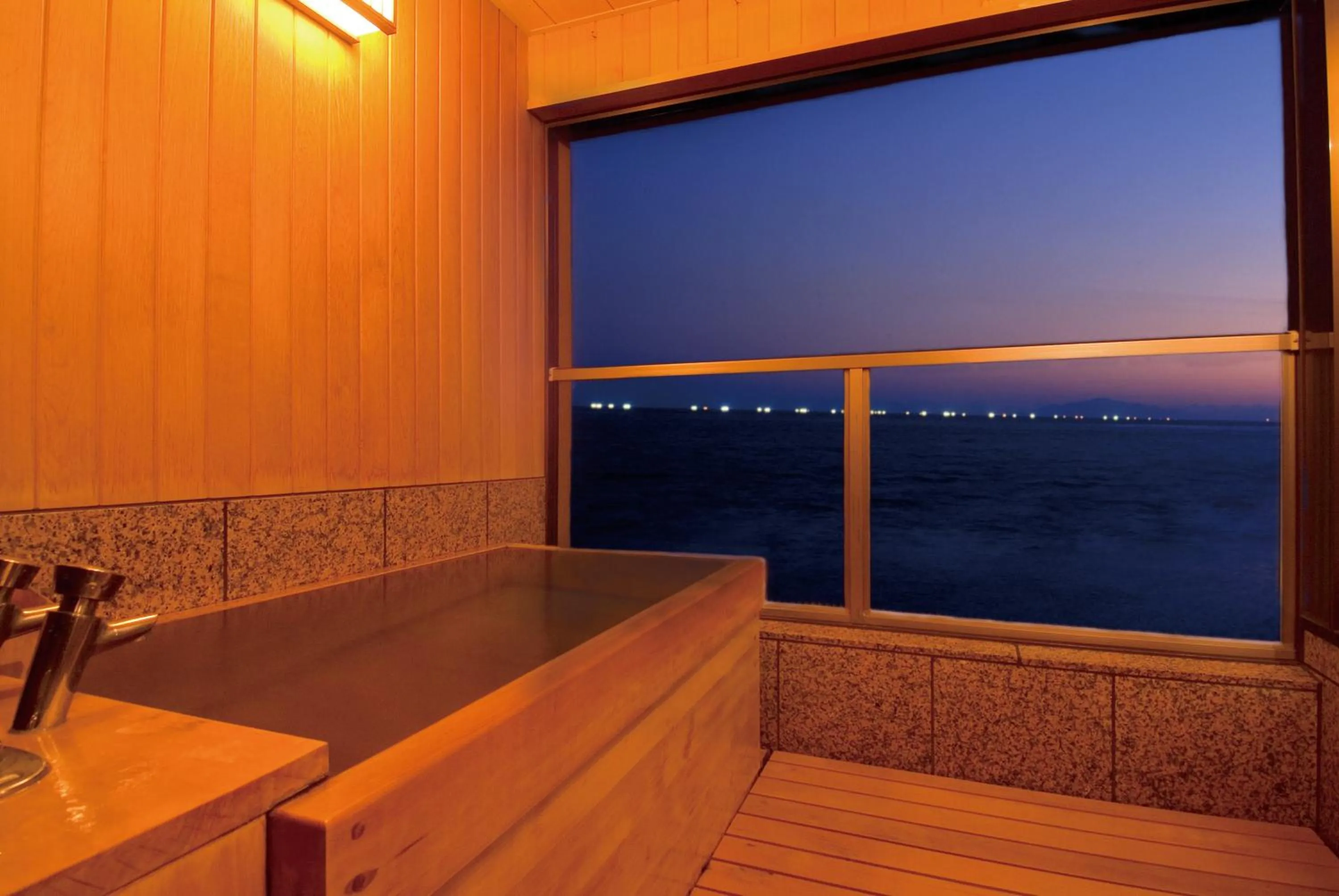 Heiseikan Shiosaitei Hanatsuki