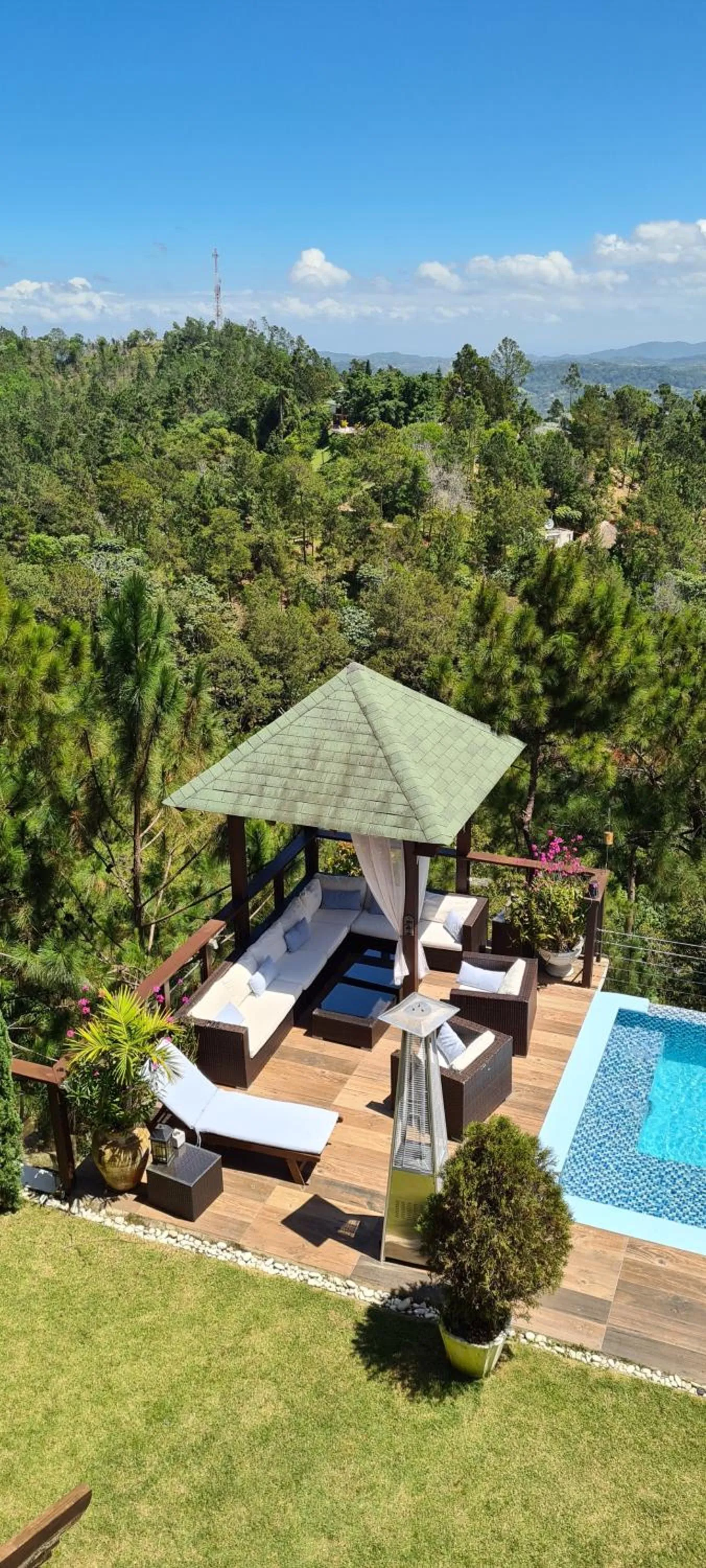 Villa The sky village