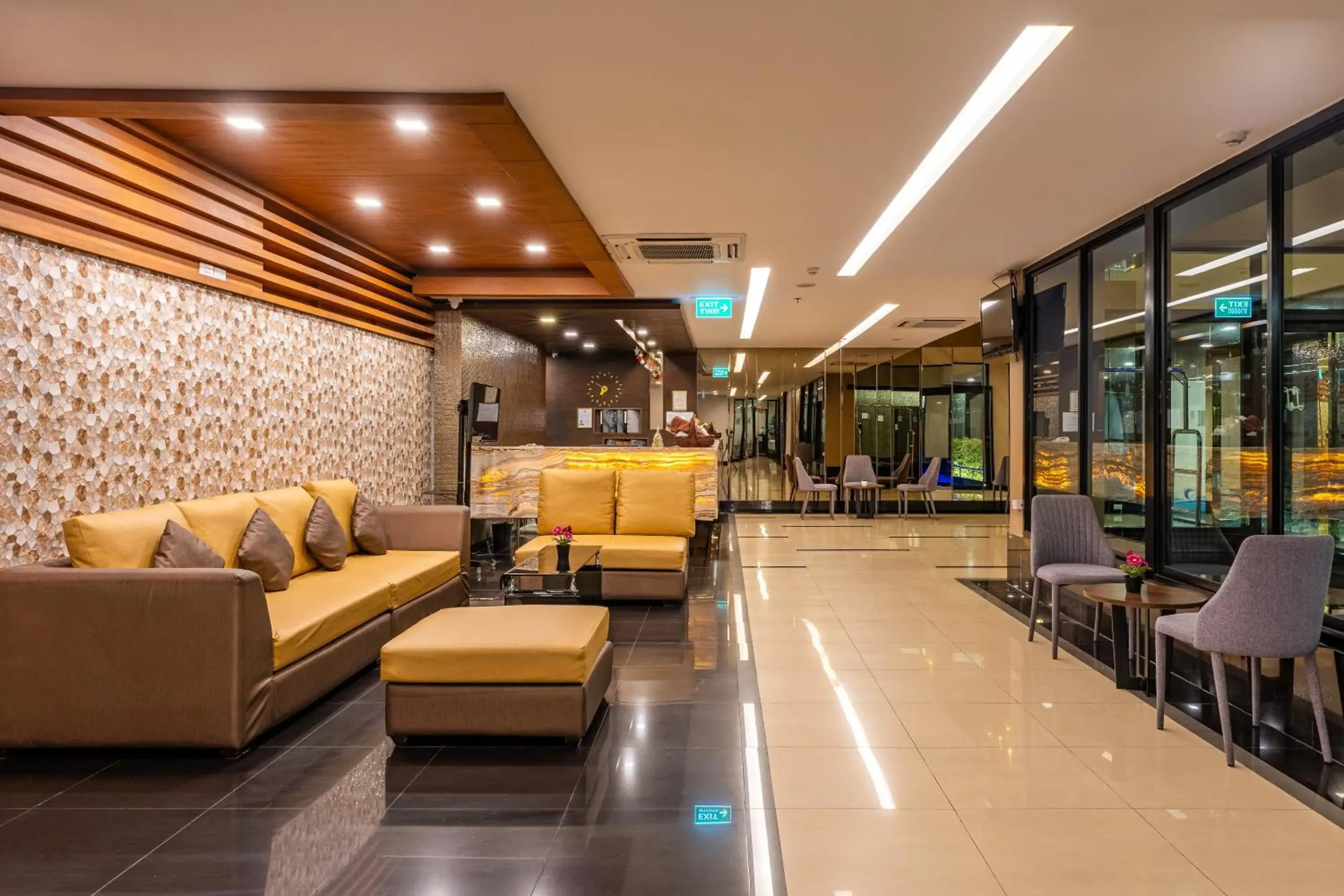 Lobby or reception, Lobby/Reception in LawinTa Hotel Pattaya