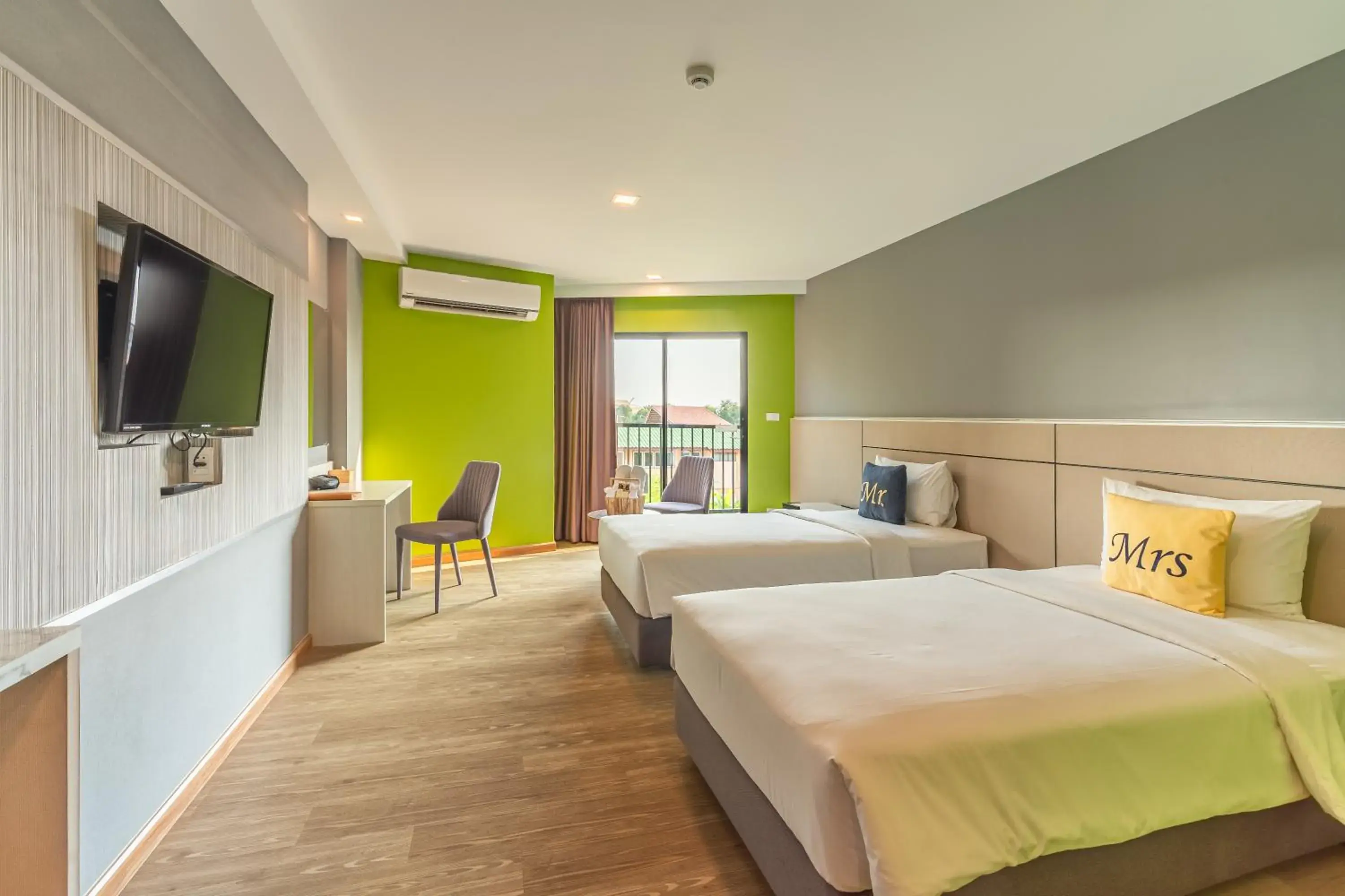 Bed in LawinTa Hotel Pattaya