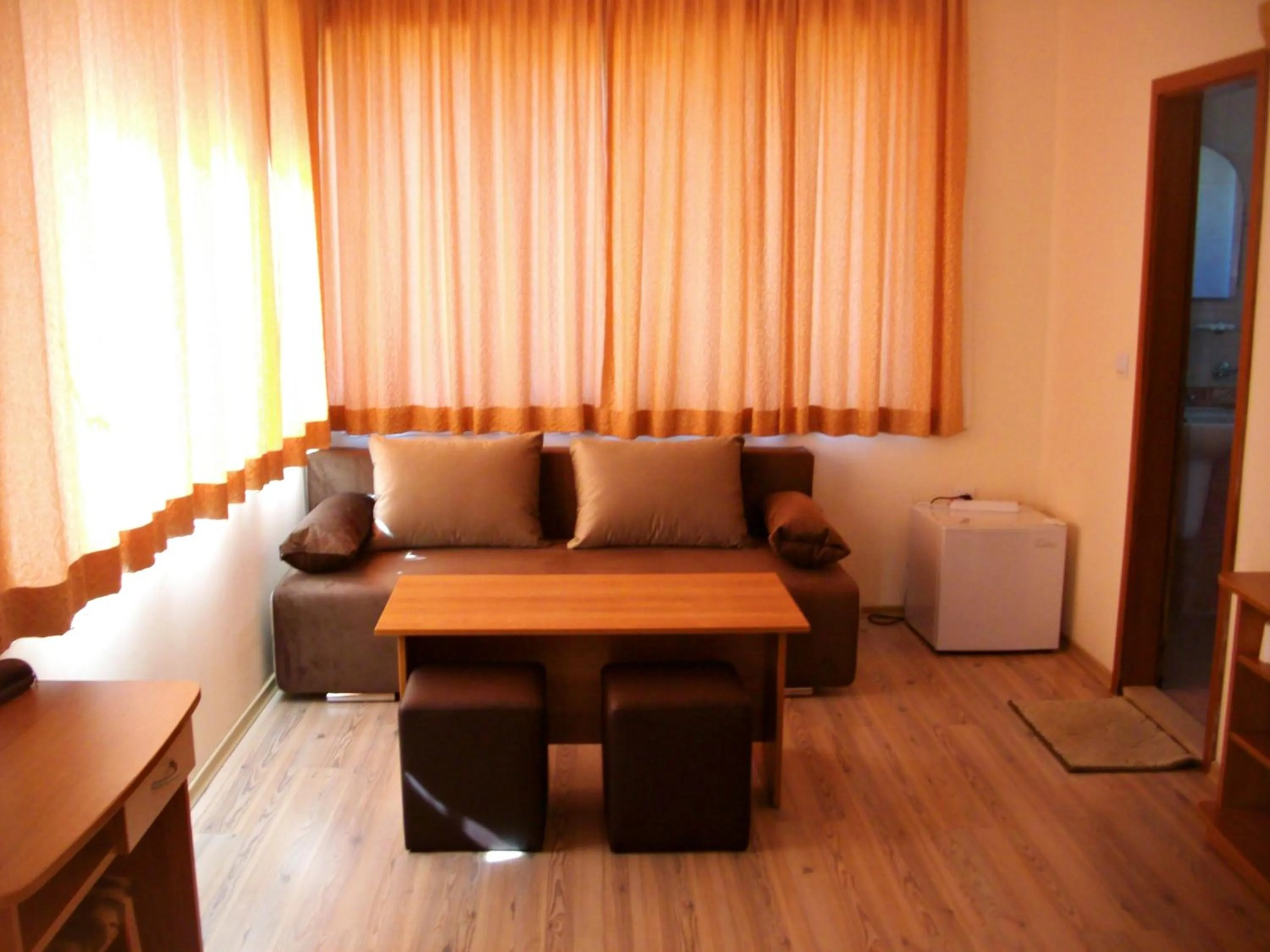 Seating area in Barex Family Hotel