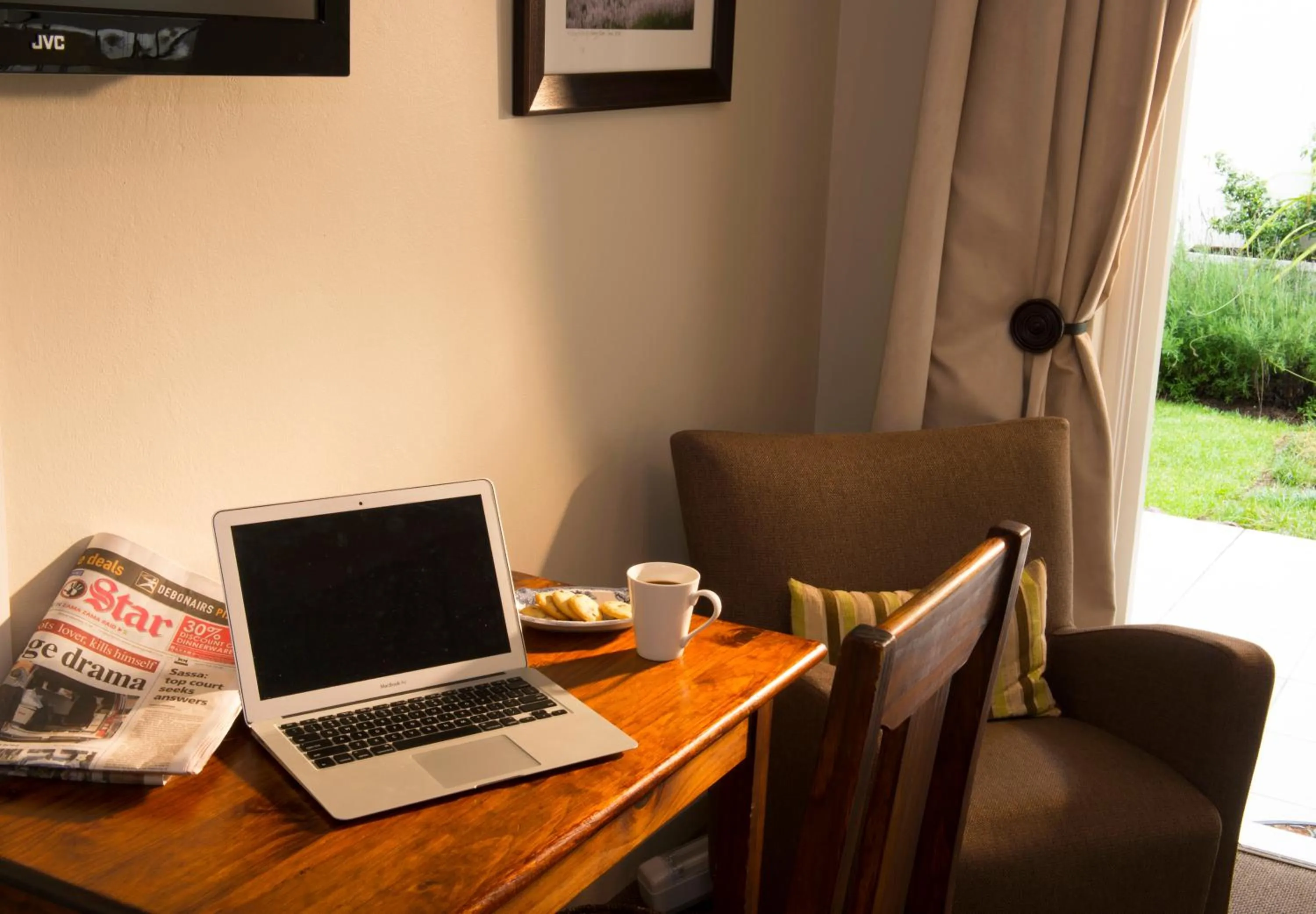 Business facilities in The Ashford