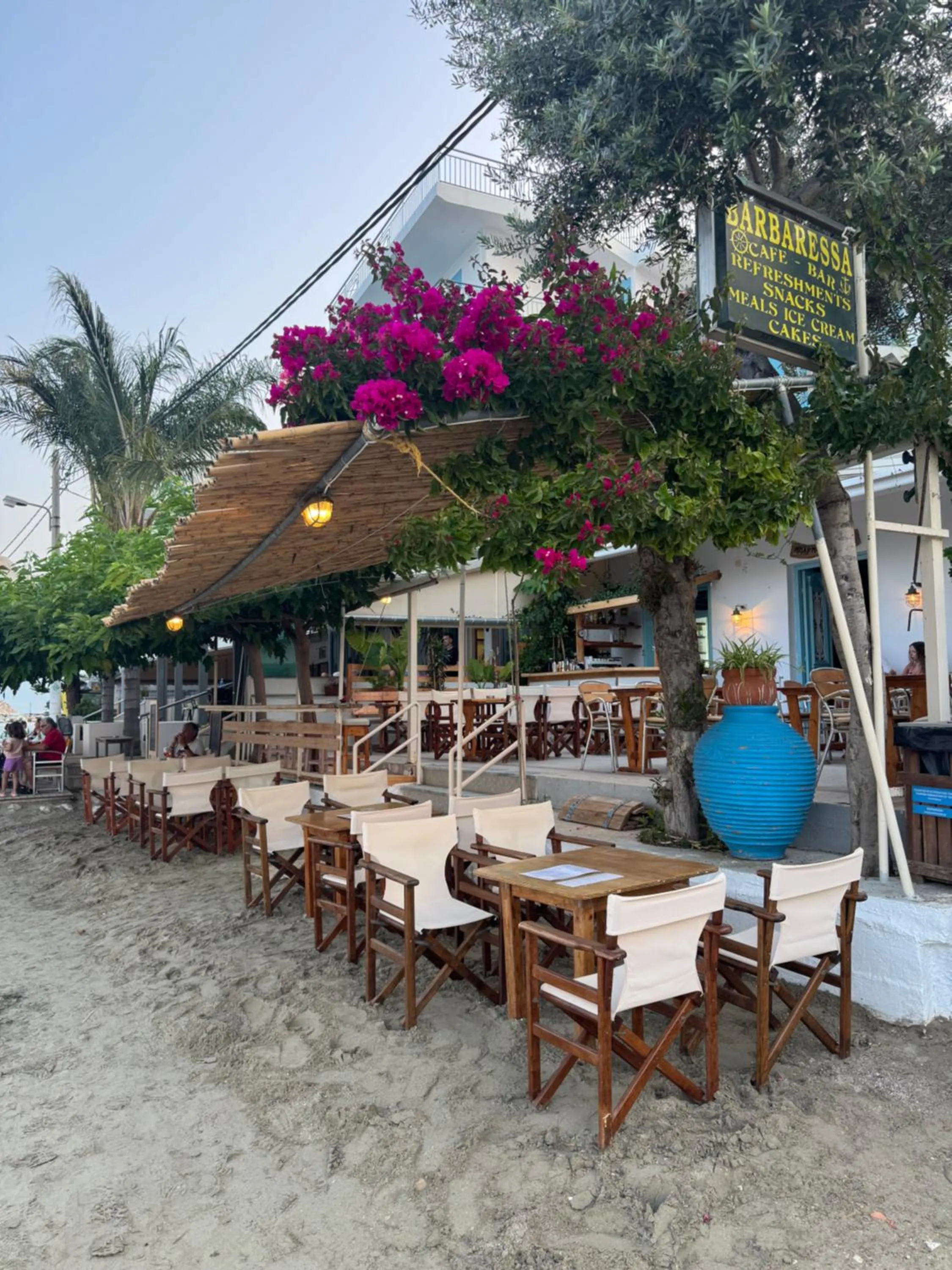 Restaurant/places to eat in Barbaressa