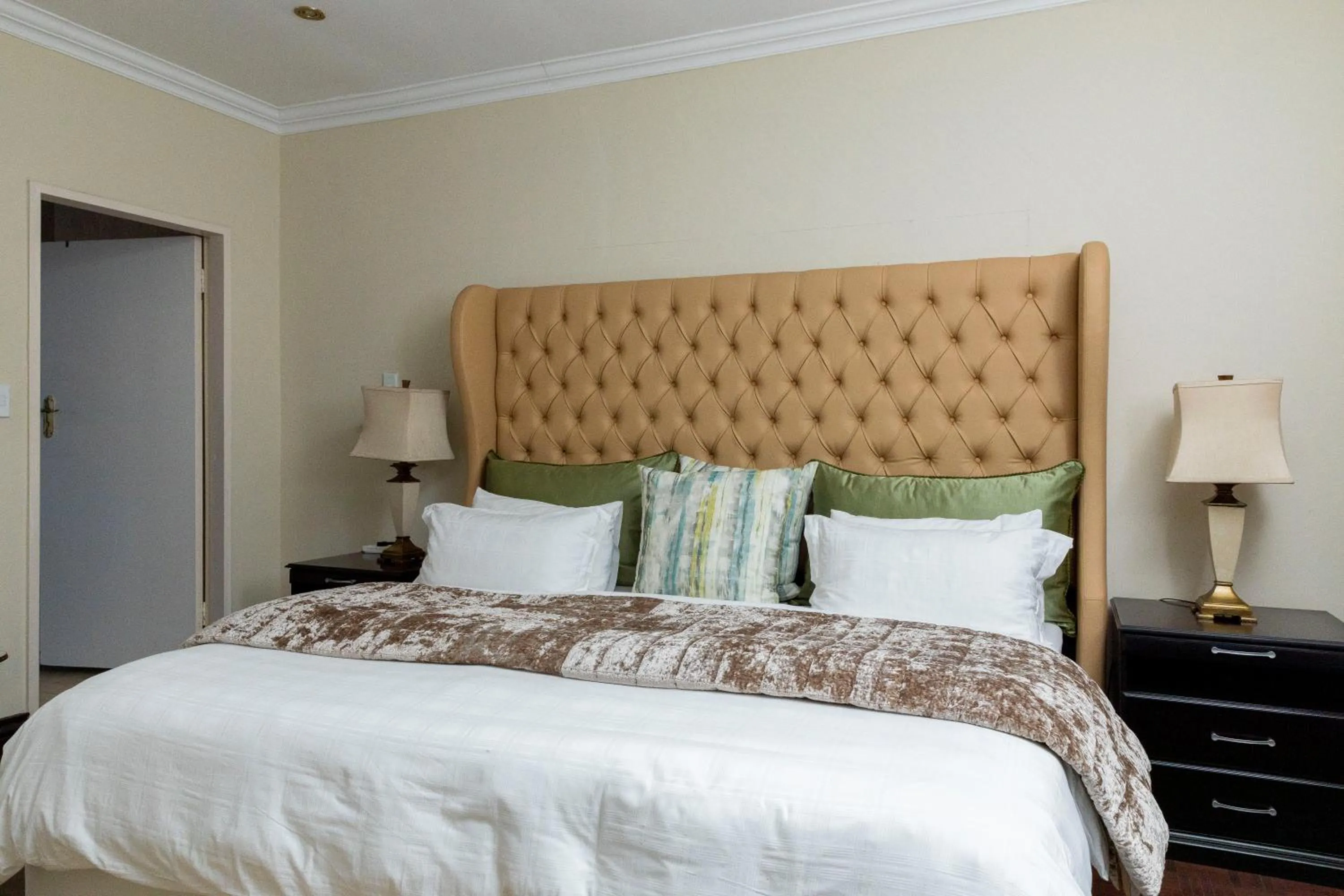 Deluxe Suite in Dikalo Highston