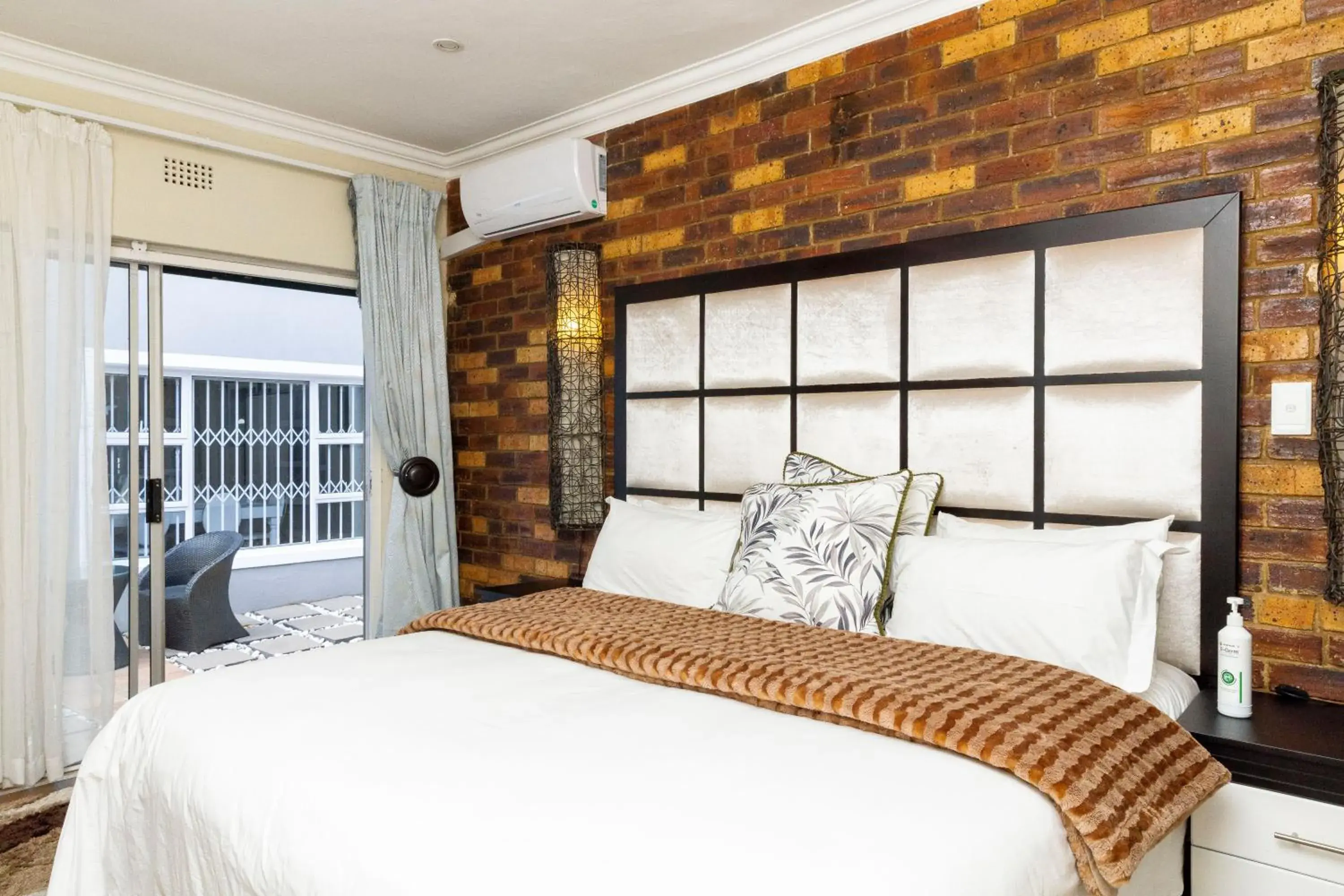 Deluxe Double or Twin Room in Dikalo Highston Deluxe Double or Twin Room in Dikalo Highston