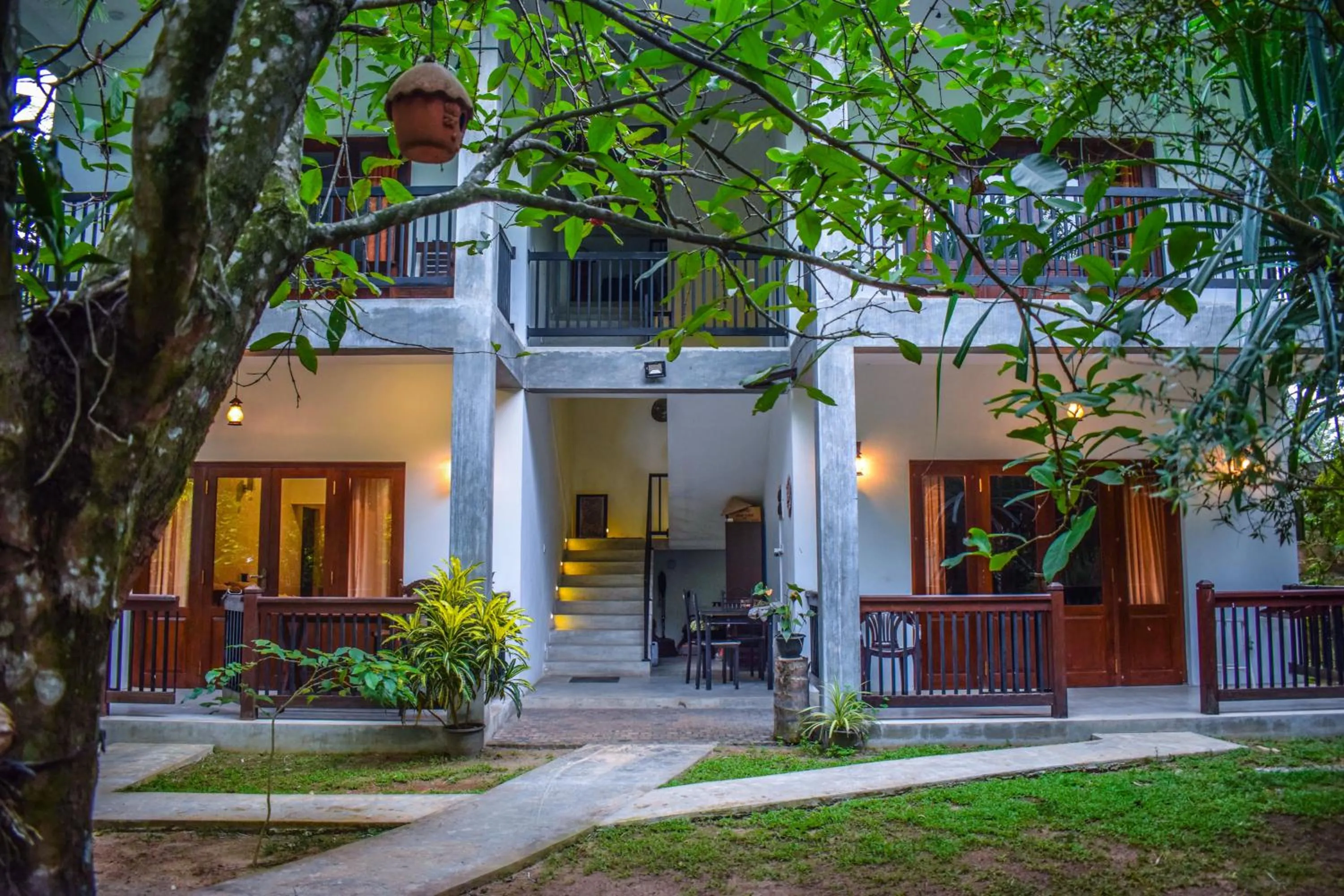 Lawrence Villa