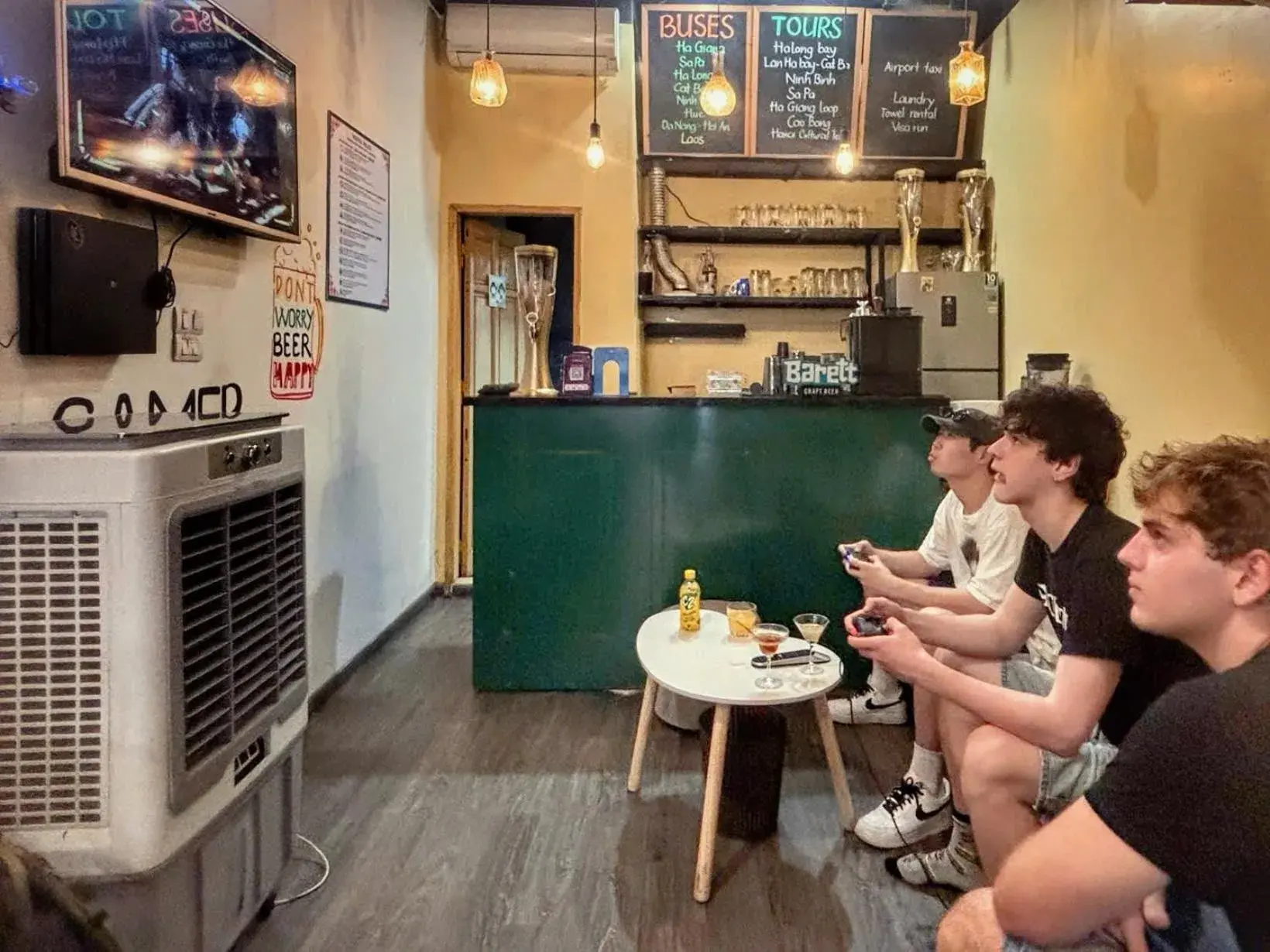 Restaurant/places to eat in Hanoi EcoStay 2 hostel Restaurant/places to eat in Hanoi EcoStay 2 hostel