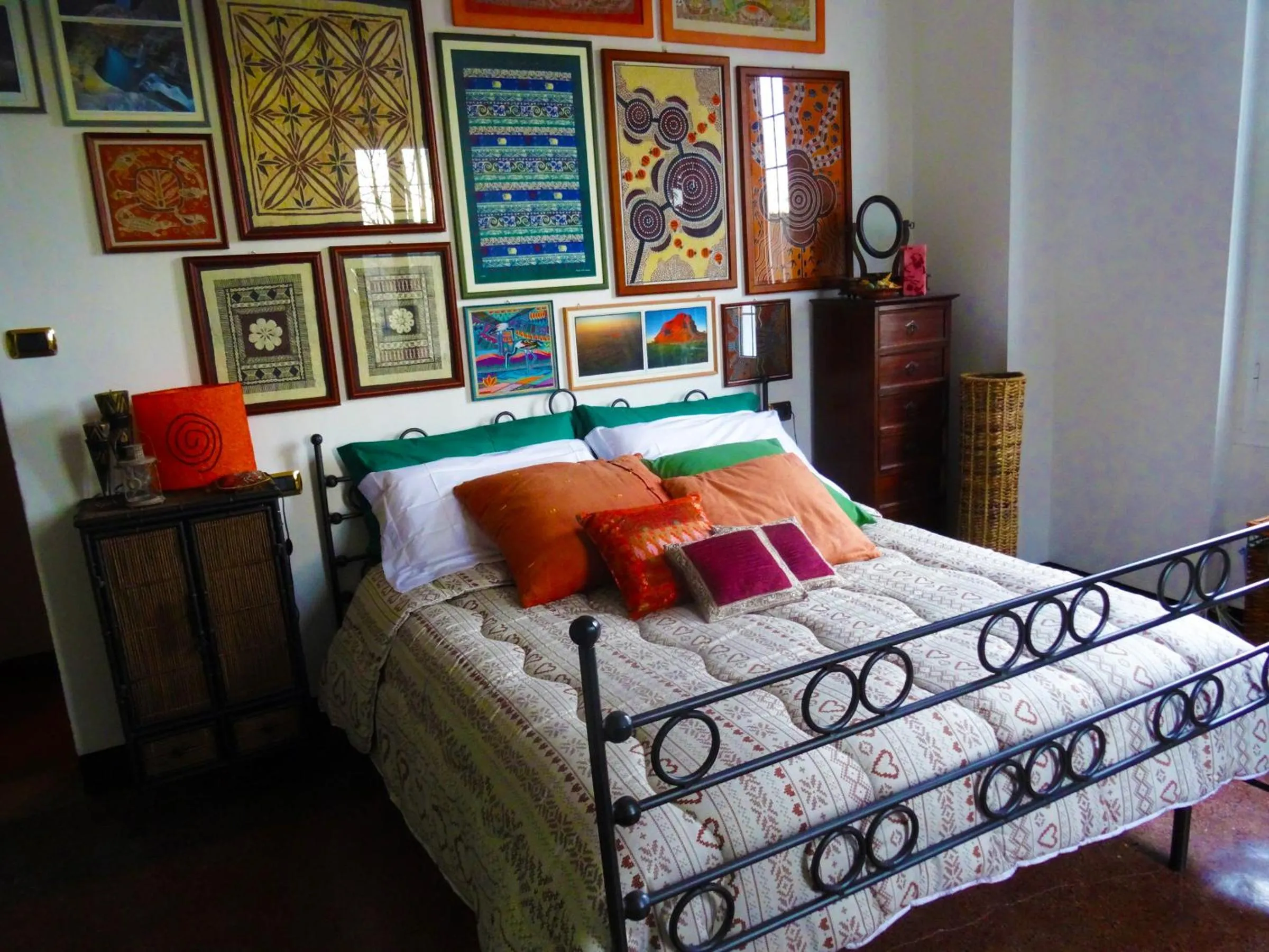 Bedroom, Bed in La Celestina