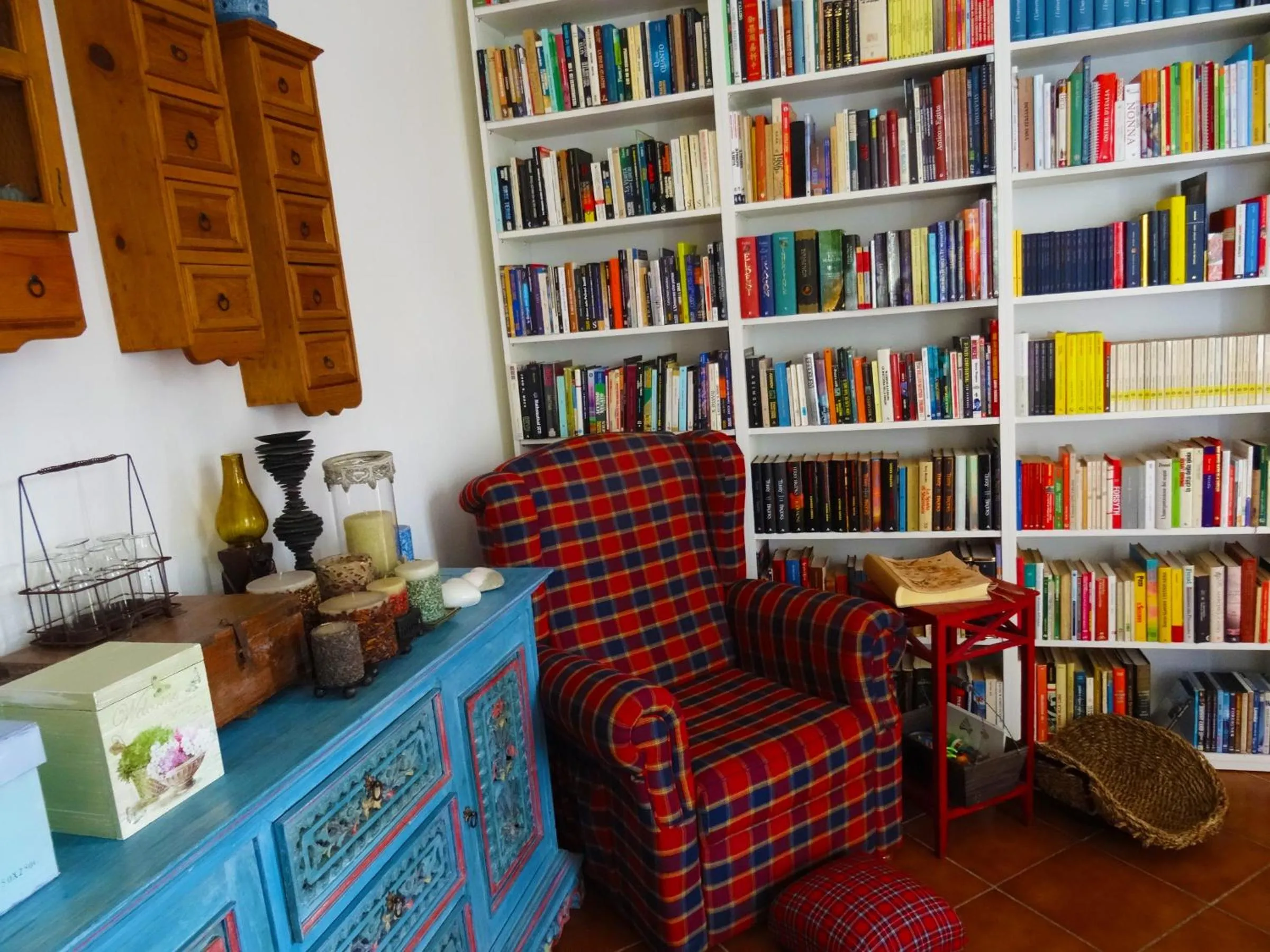 Communal lounge/ TV room in La Celestina