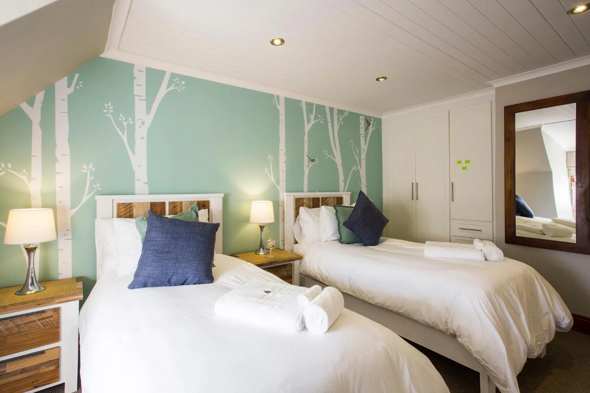 Photo of the whole room, Bed in The Browns' Luxury Suites & Cottage