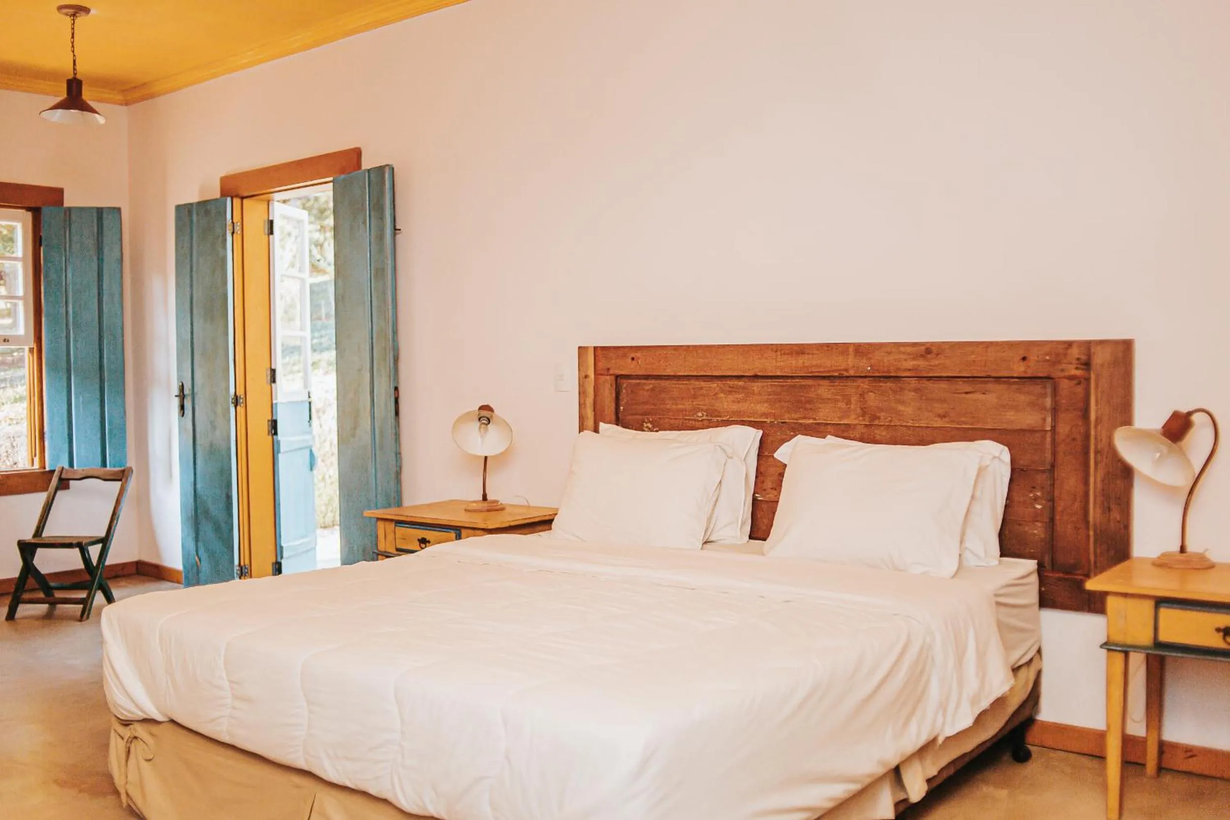 Bedroom, Bed in Pousada d'Oleo de Guignard