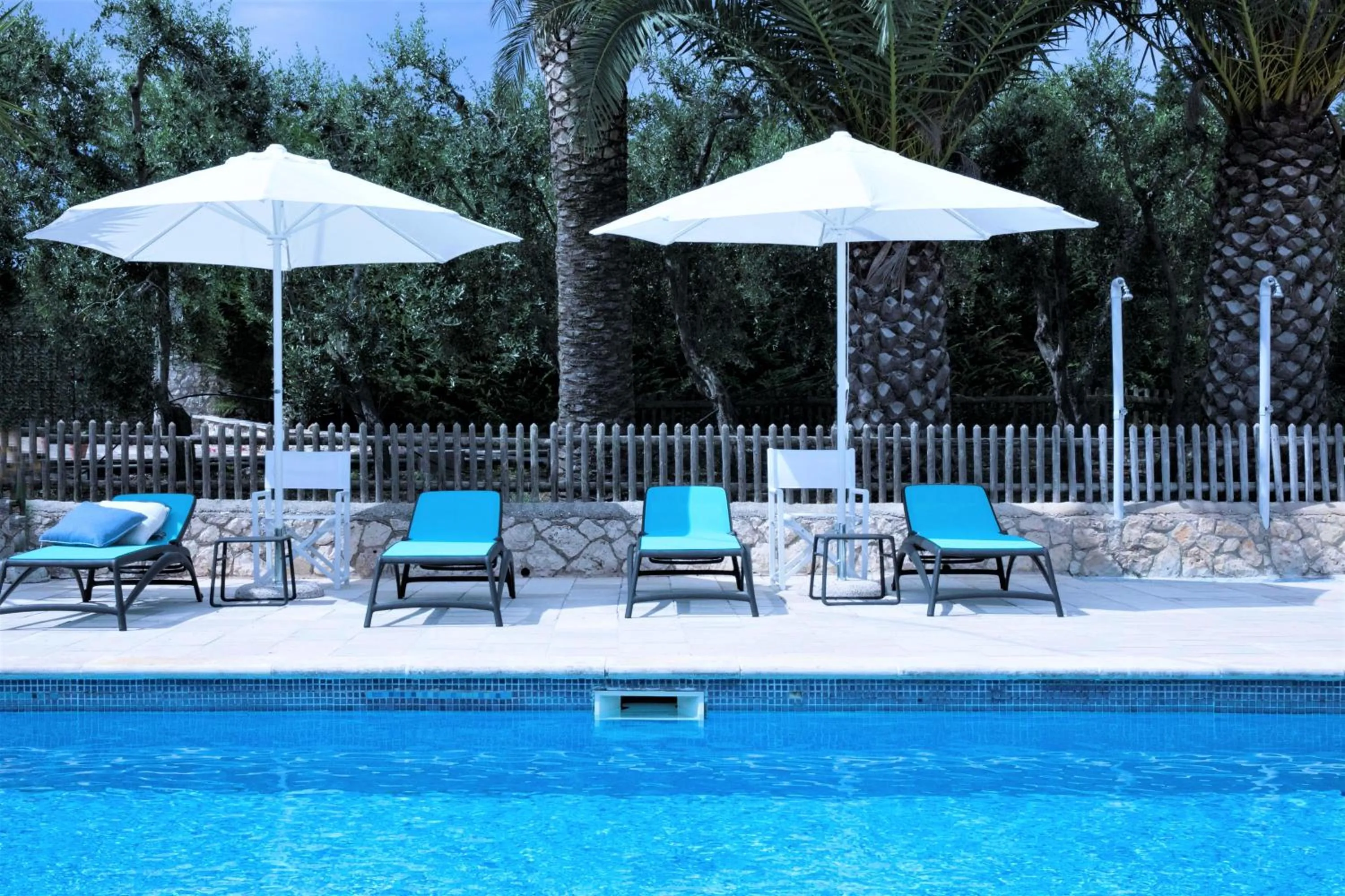 Swimming pool in Residence Conchiglia San Giovanni