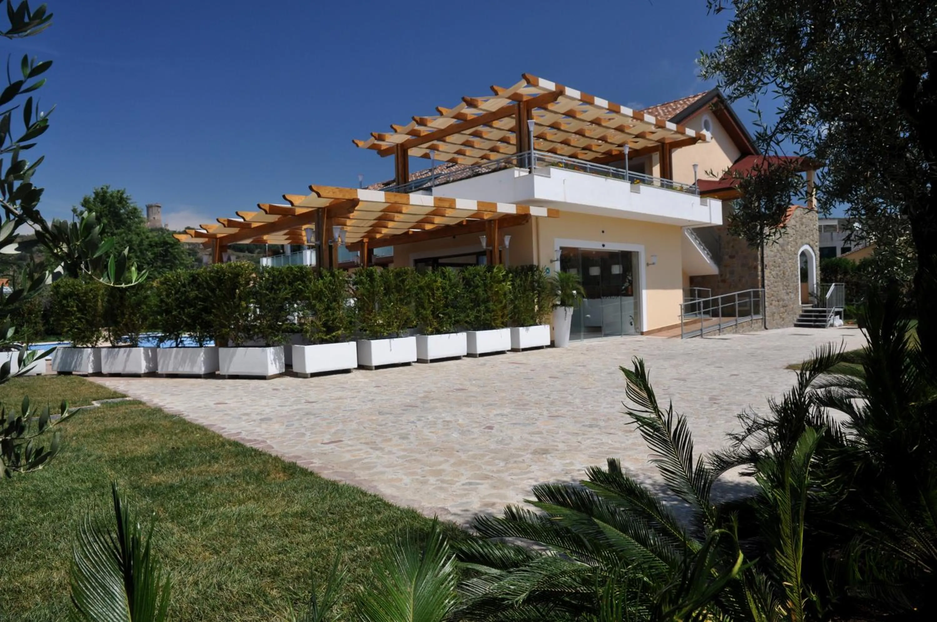 Facade/entrance in Hotel Porta Rosa