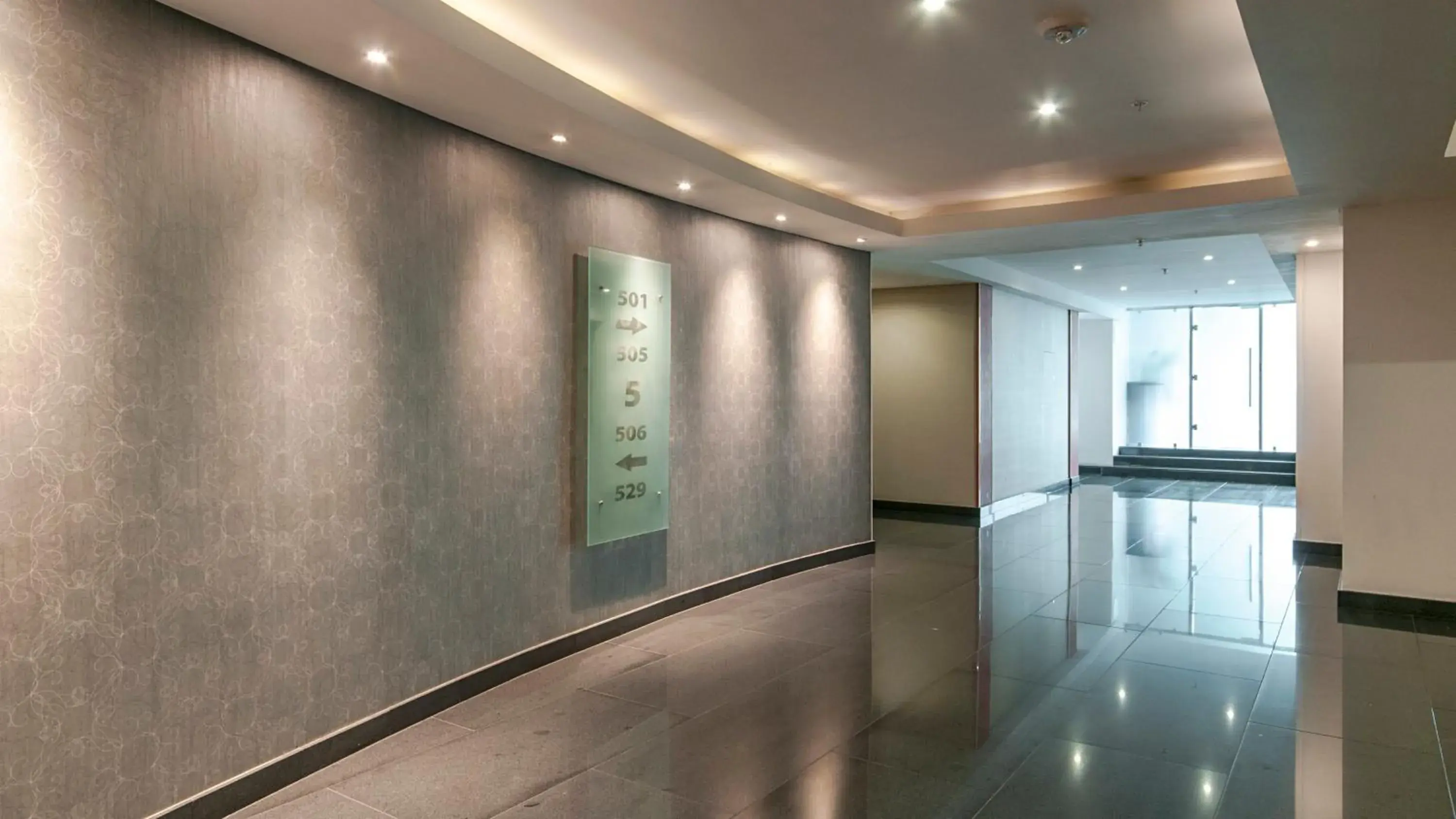 Lobby or reception in Holiday Inn Mexico Zona Centro by IHG Lobby or reception in Holiday Inn Mexico Zona Centro by IHG