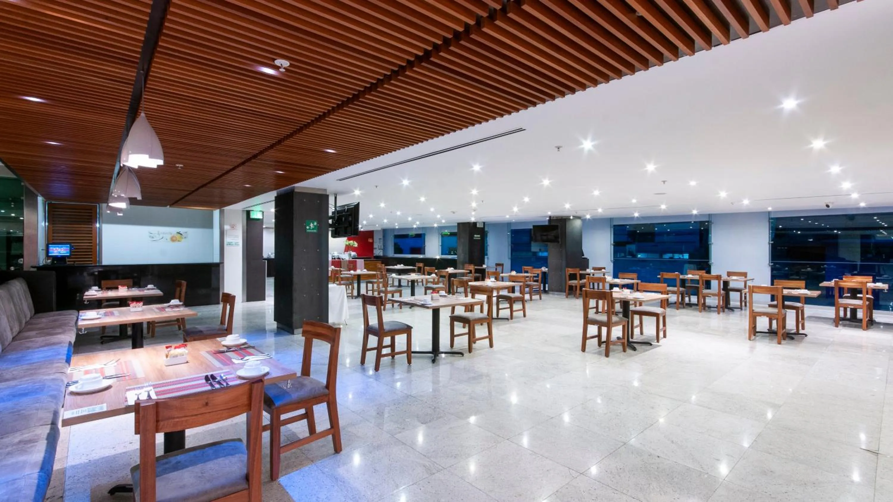 Restaurant/places to eat in Holiday Inn Mexico Zona Centro by IHG