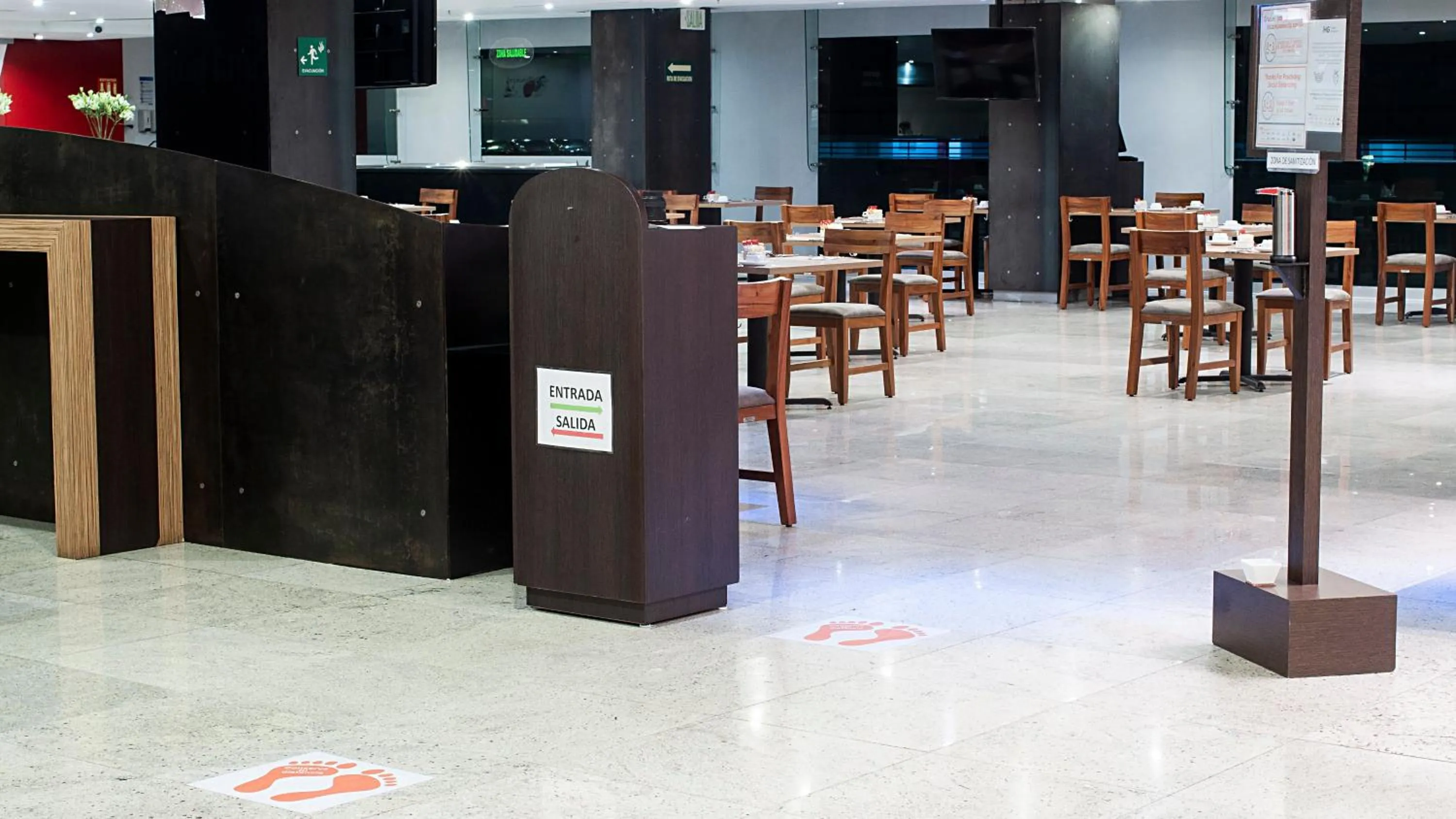 Restaurant/places to eat in Holiday Inn Mexico Zona Centro by IHG
