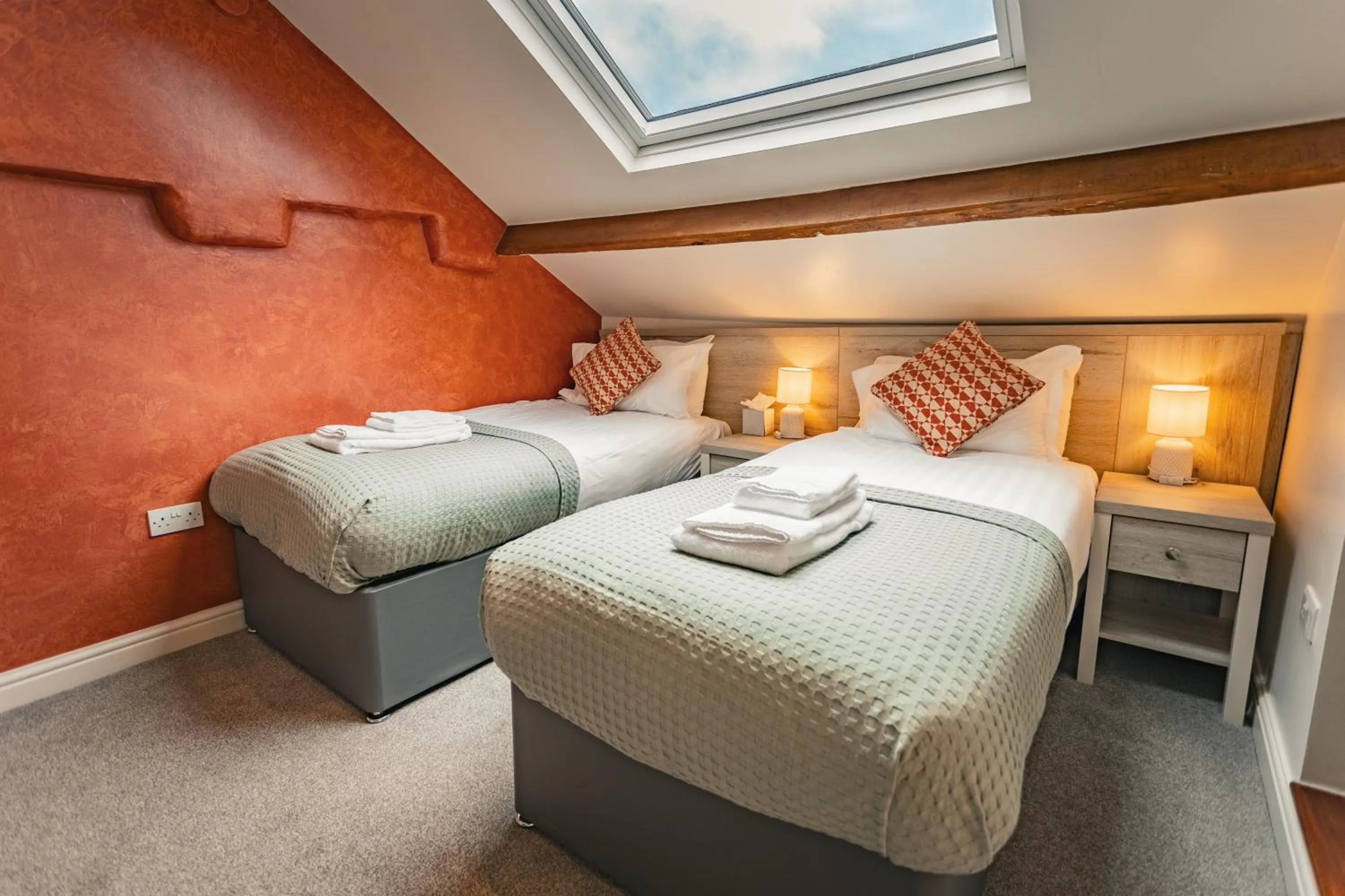 Standard Twin Room in Rooms at the Apple Pie