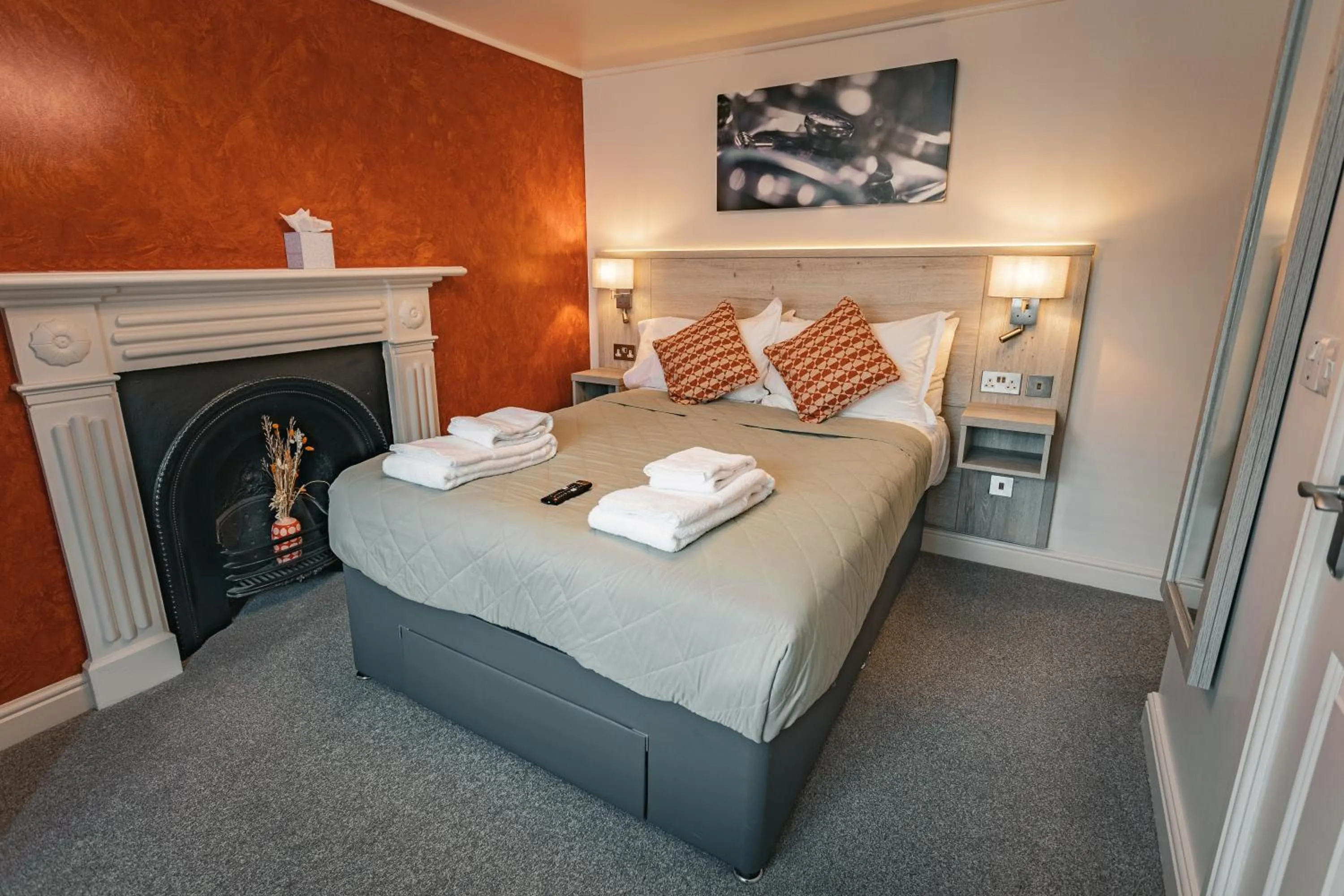 Double Room in Rooms at the Apple Pie