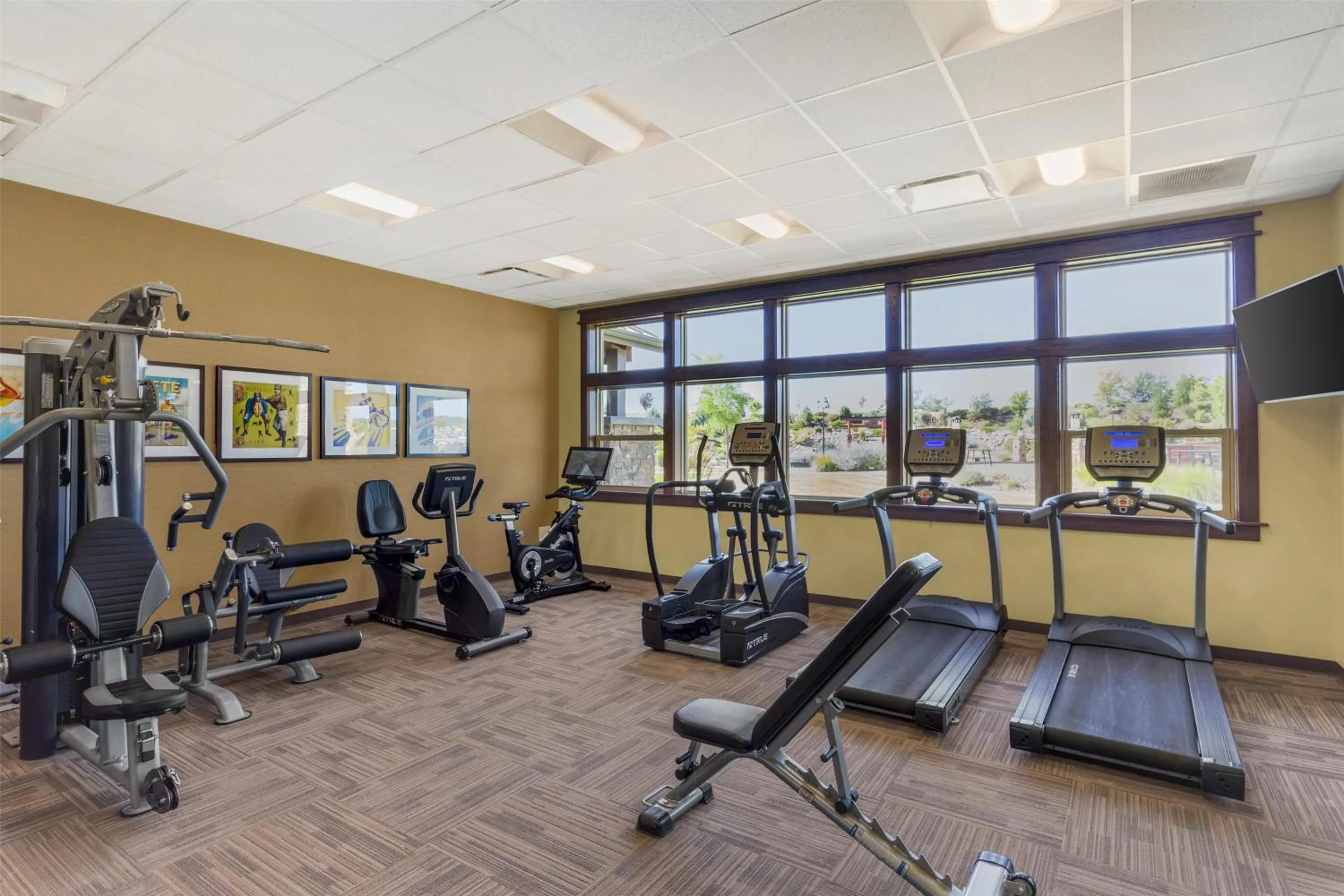 Fitness centre/facilities in Best Western Plus High Country Inn