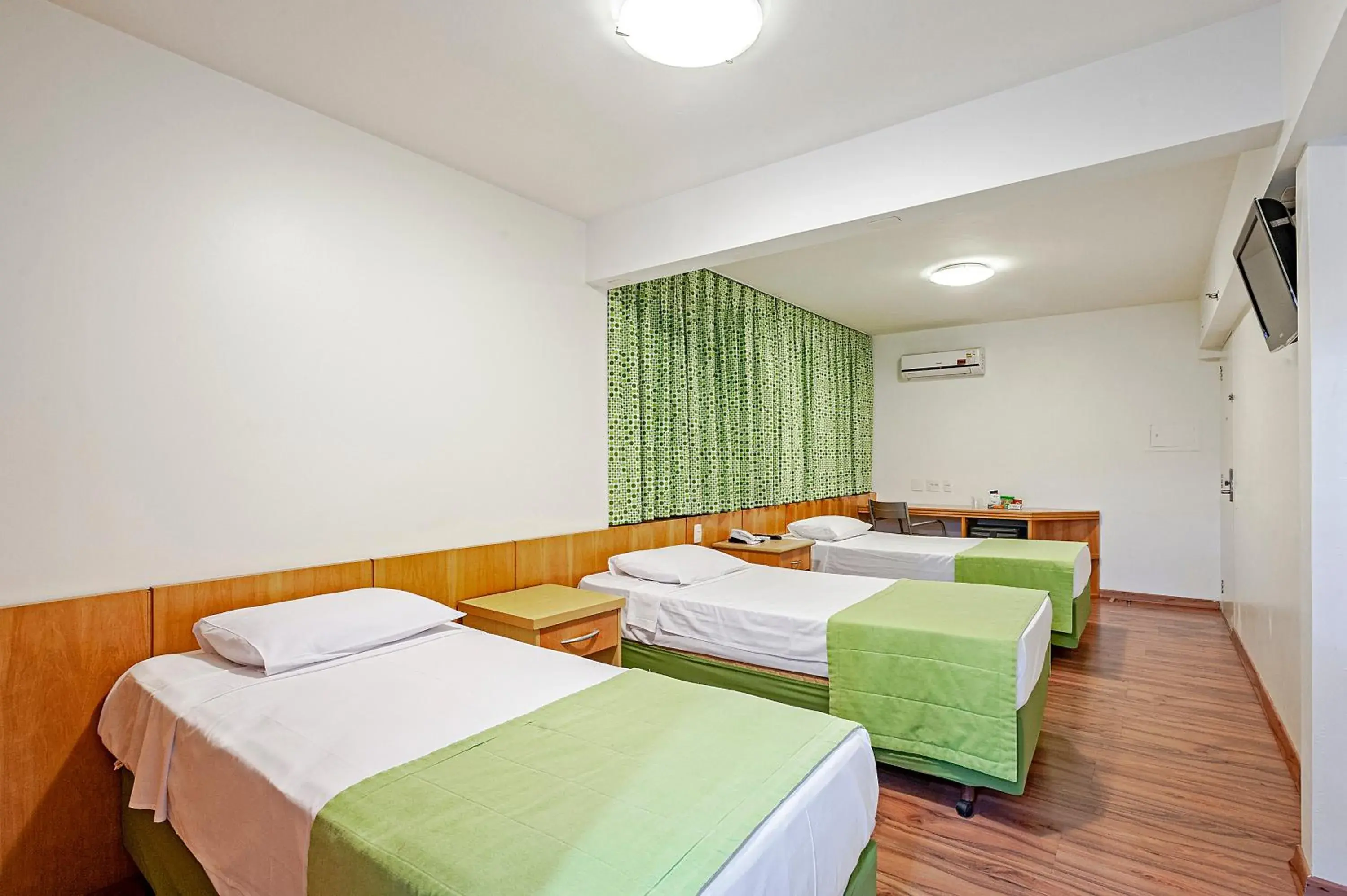 Bed in Slim São Paulo Congonhas Bed in Slim São Paulo Congonhas