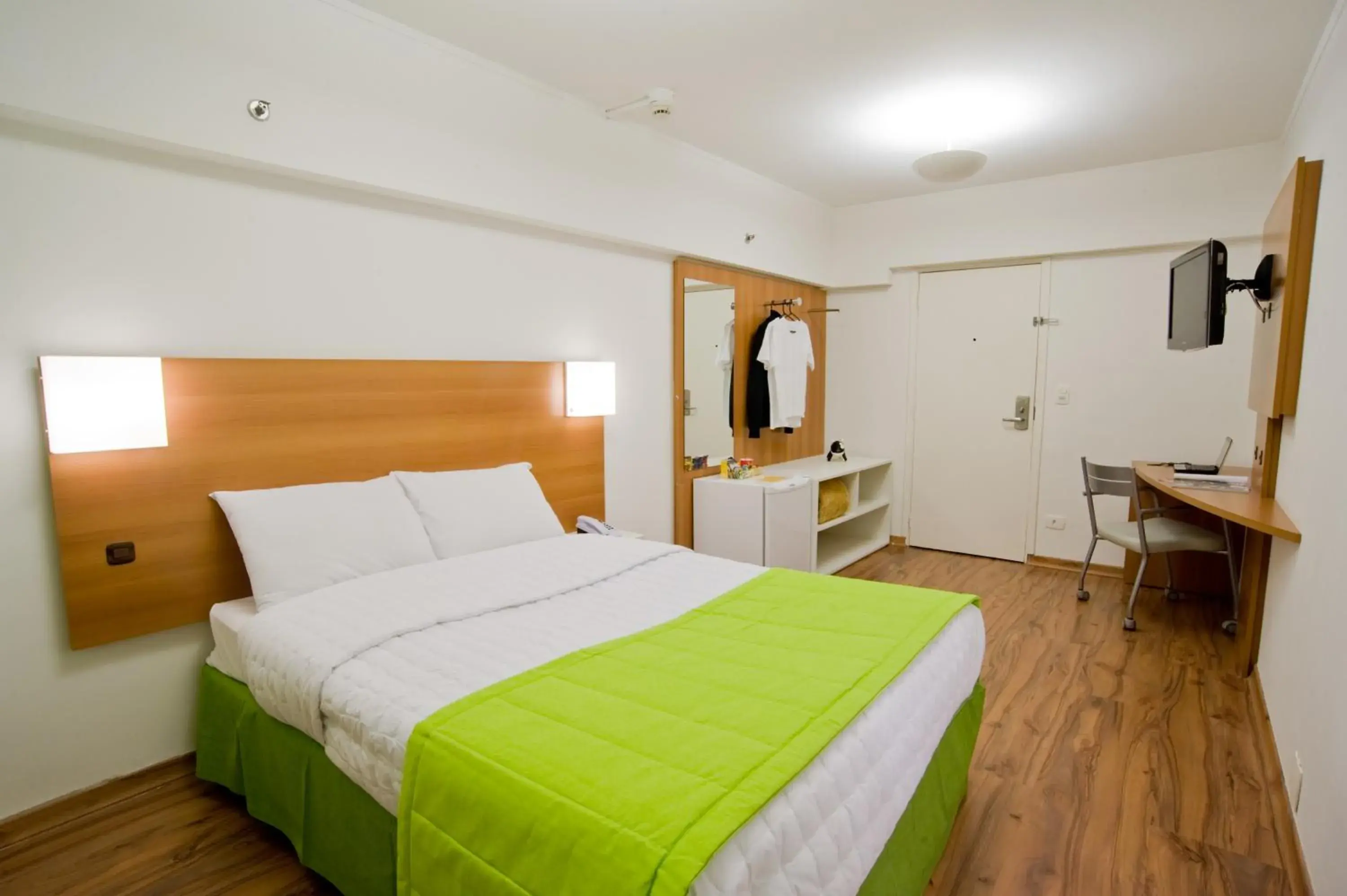 Bed in Slim São Paulo Congonhas Bed in Slim São Paulo Congonhas