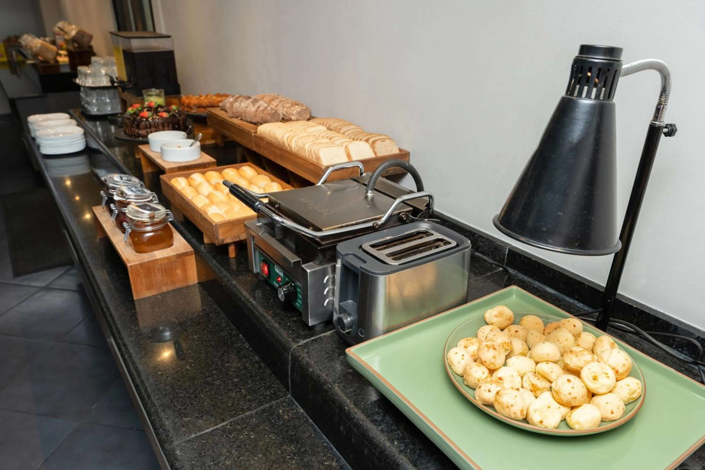 Breakfast in Slim São Paulo Congonhas