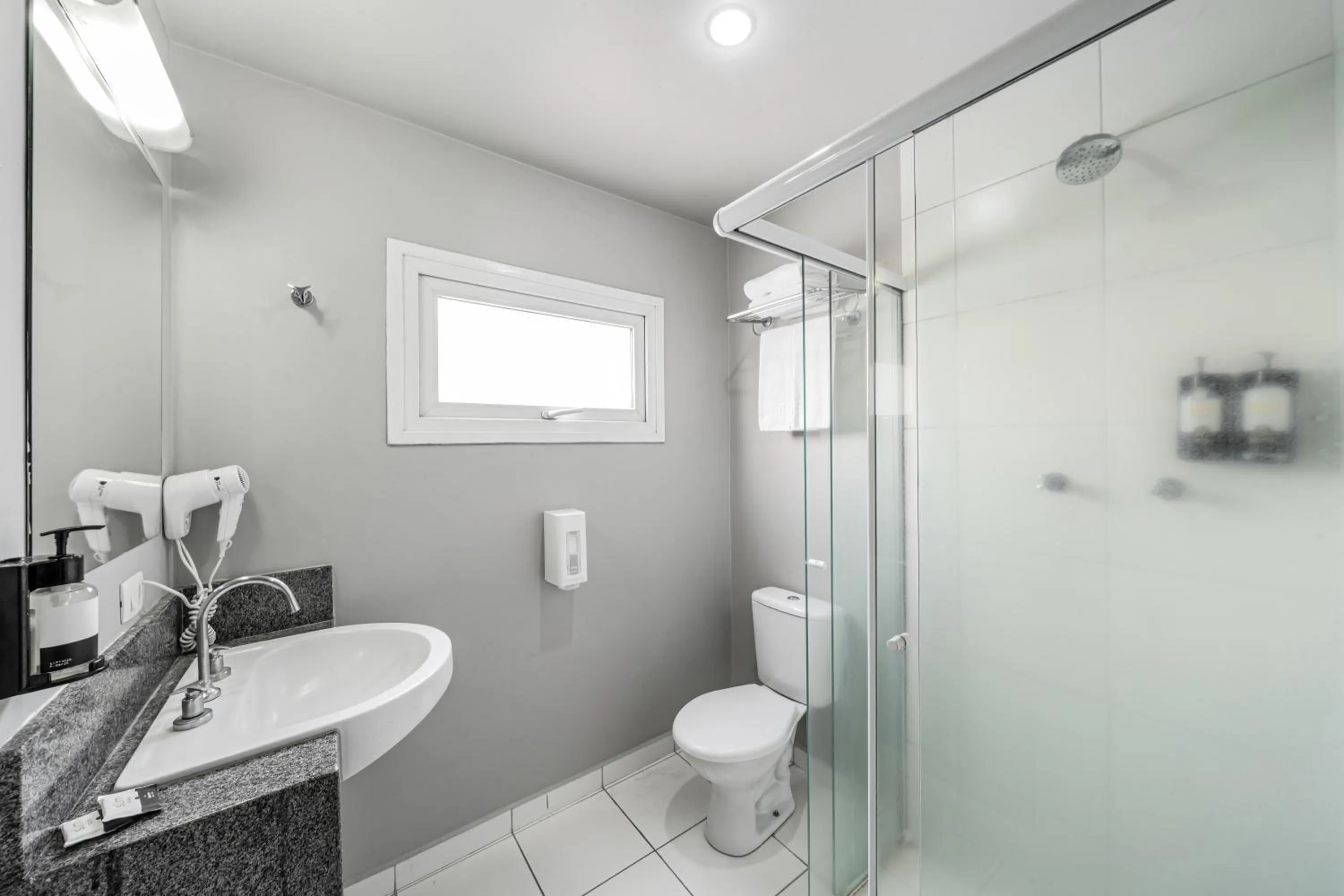 Bathroom in Slim São Paulo Congonhas