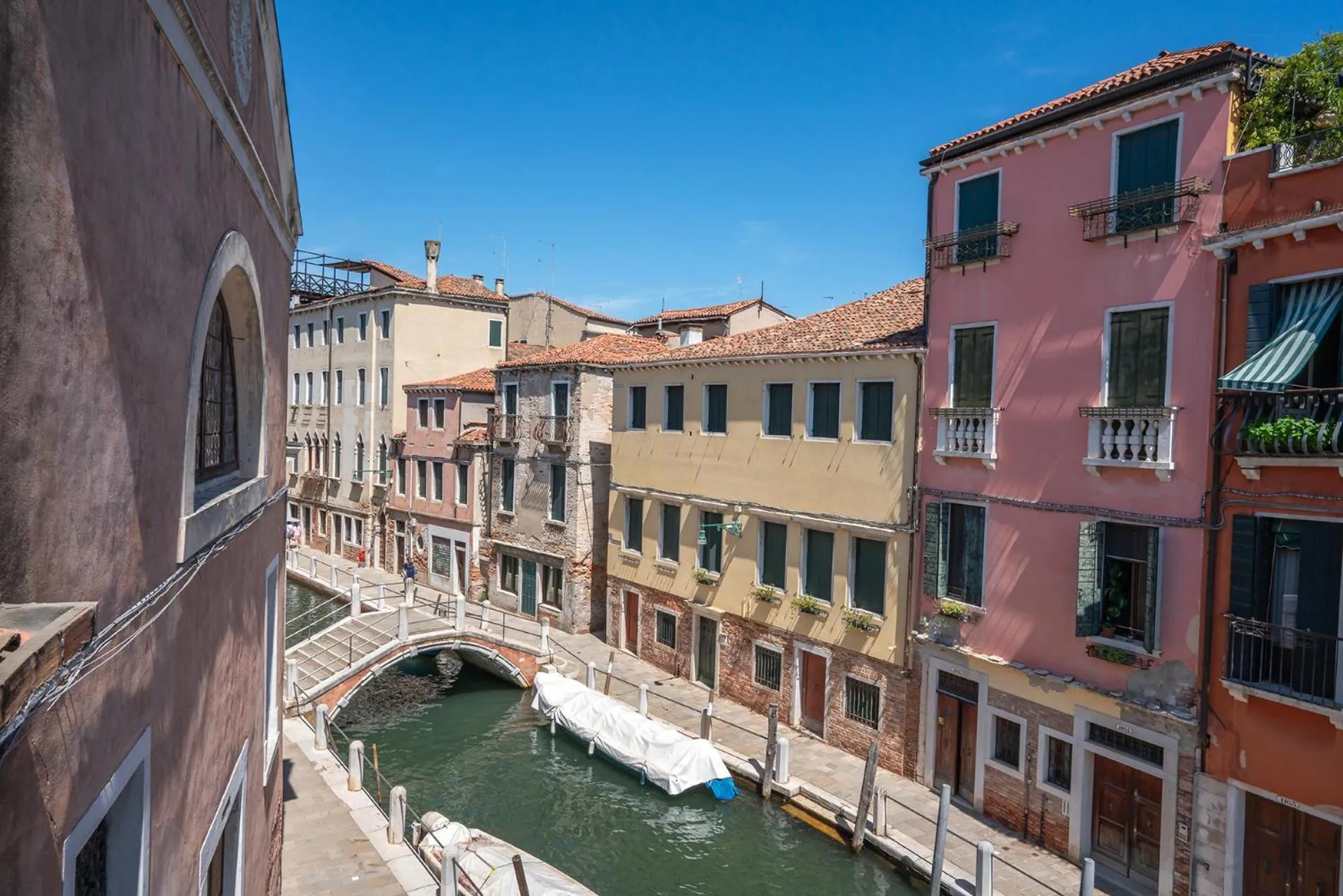 Ca' Dell'Artista Apartment with Terrace
