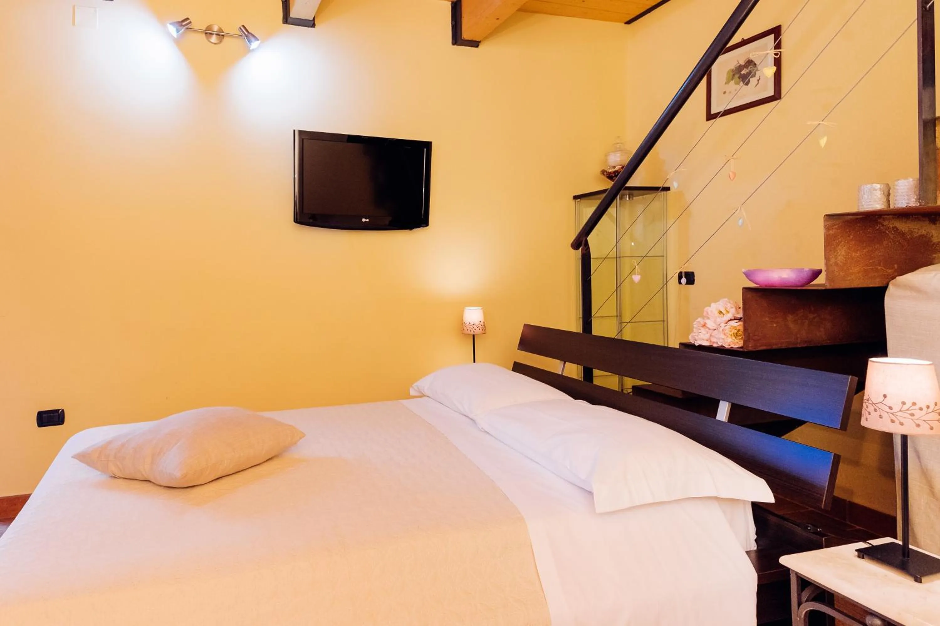 Photo of the whole room, Bed in B&B La Casa Di Plinio