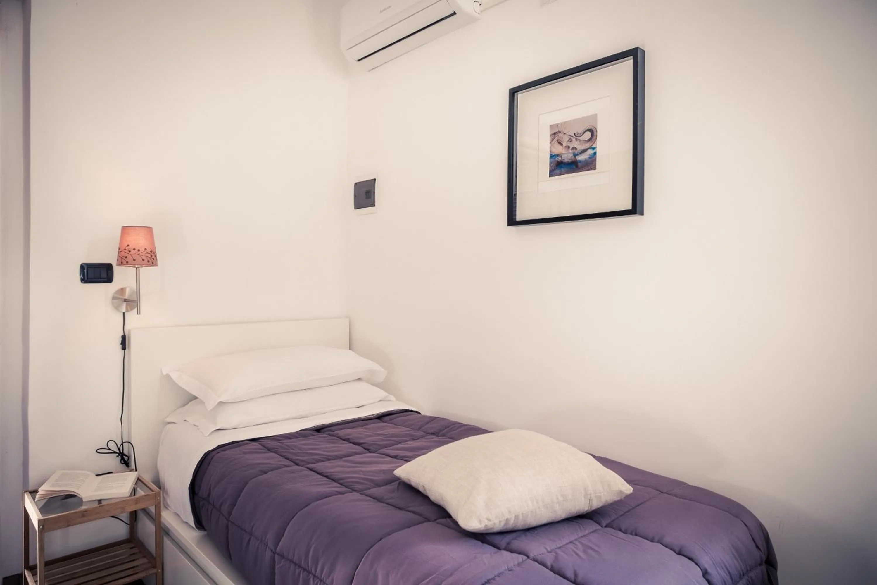 Decorative detail, Bed in B&B La Casa Di Plinio