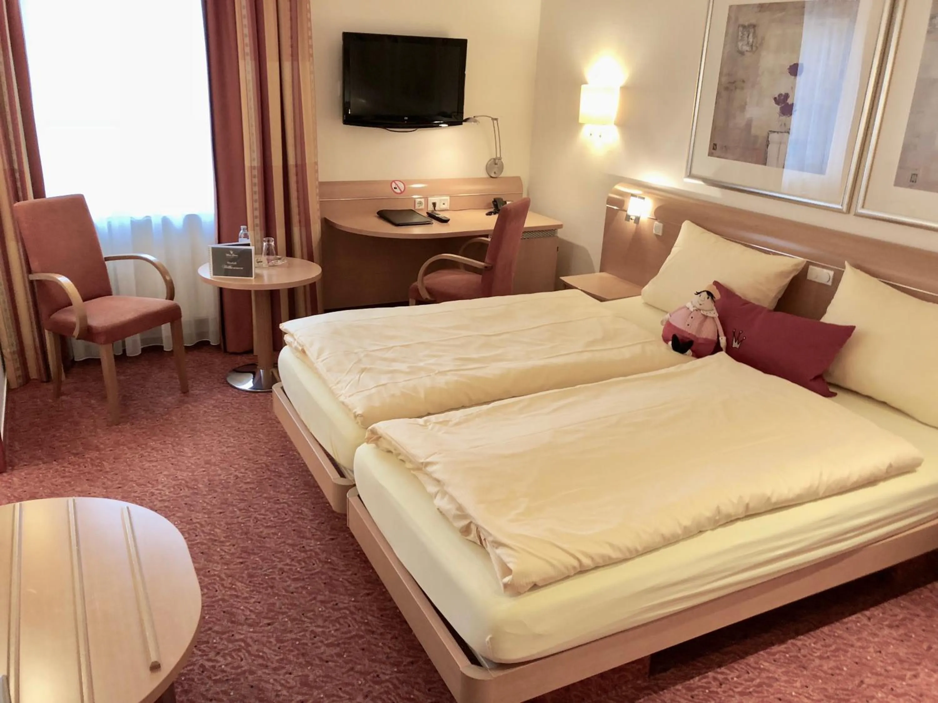 Photo of the whole room, Bed in Landhotel Witte-König