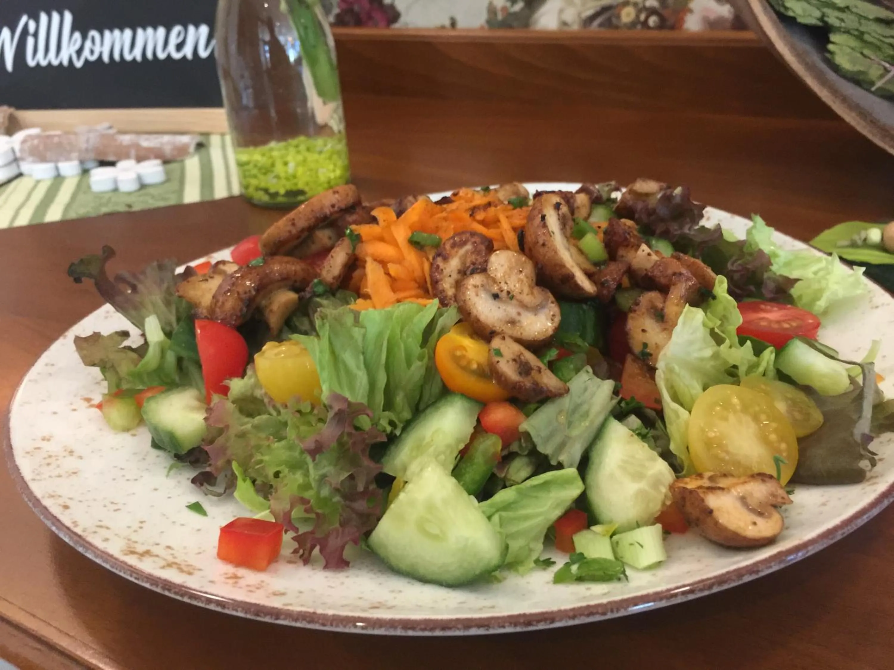 Restaurant/places to eat in Landhotel Witte-König