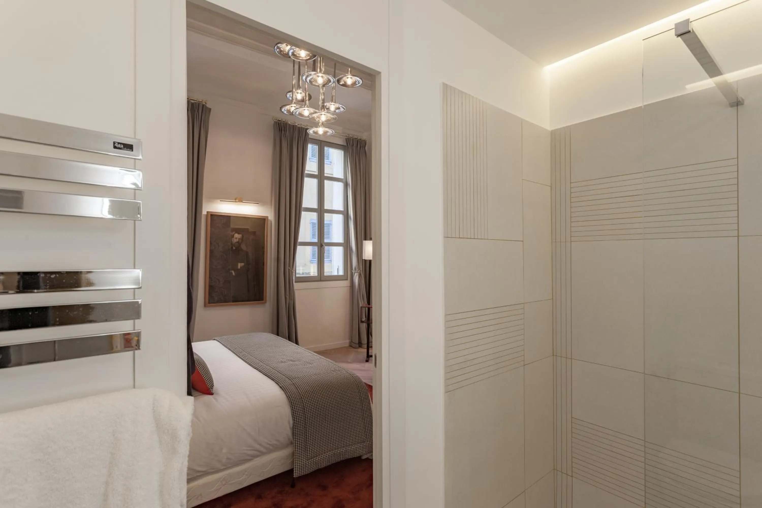 Bathroom, Bed in Maison Du Collectionneur