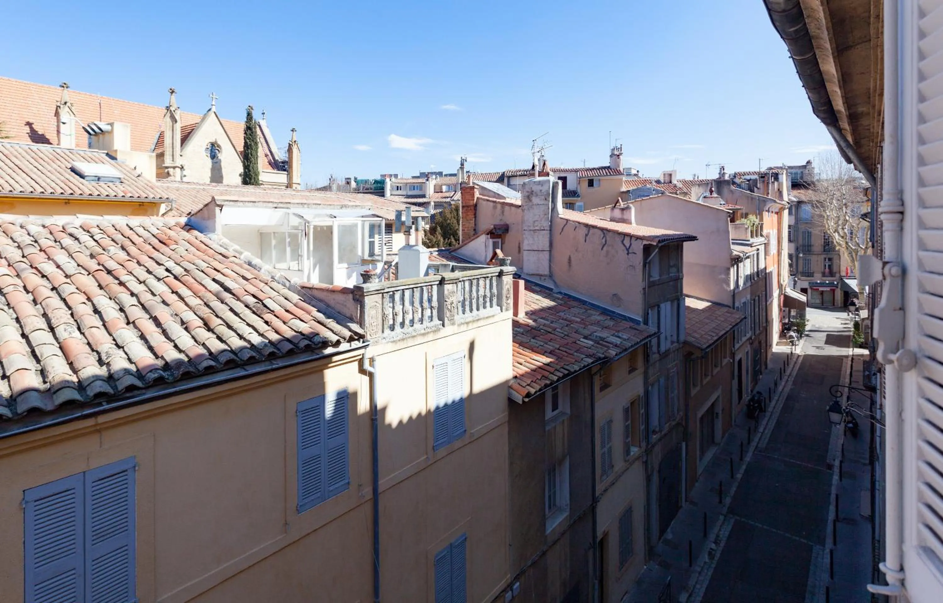 City view in Maison Du Collectionneur