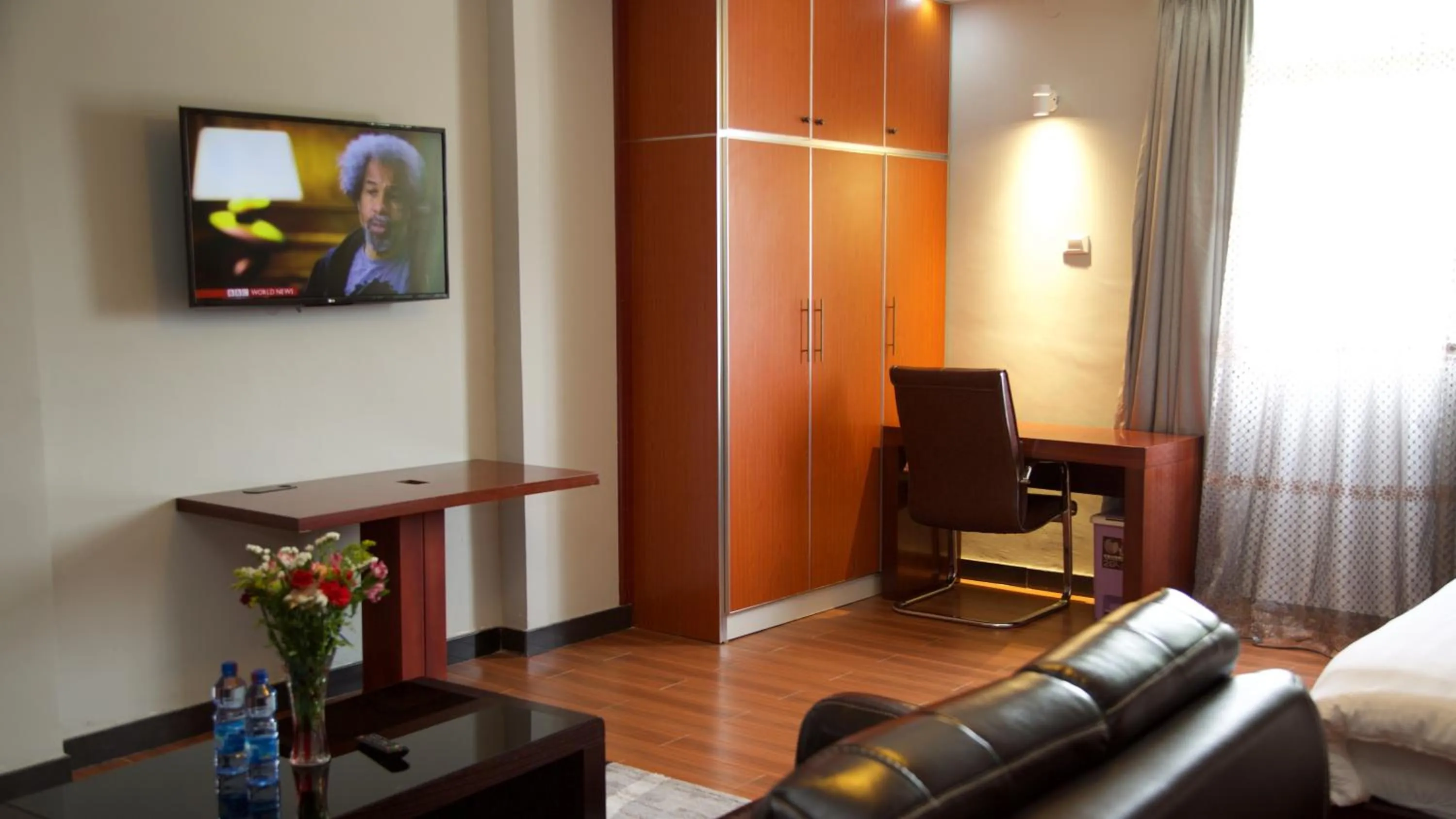 Living room in Yinm Furnished Apartment