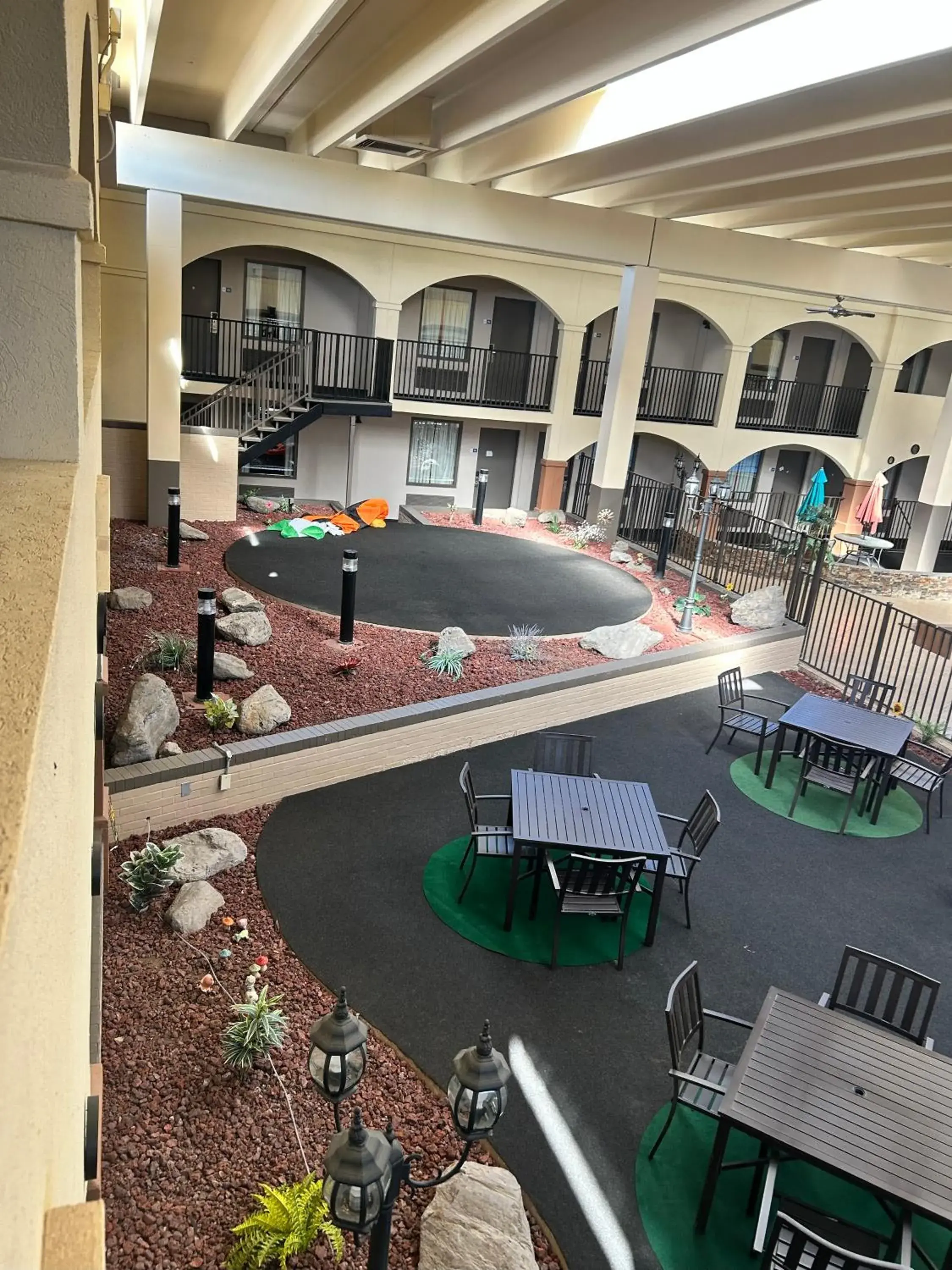 Property building in Suite Dreams Motel Mattoon I 57 Property building in Suite Dreams Motel Mattoon I 57