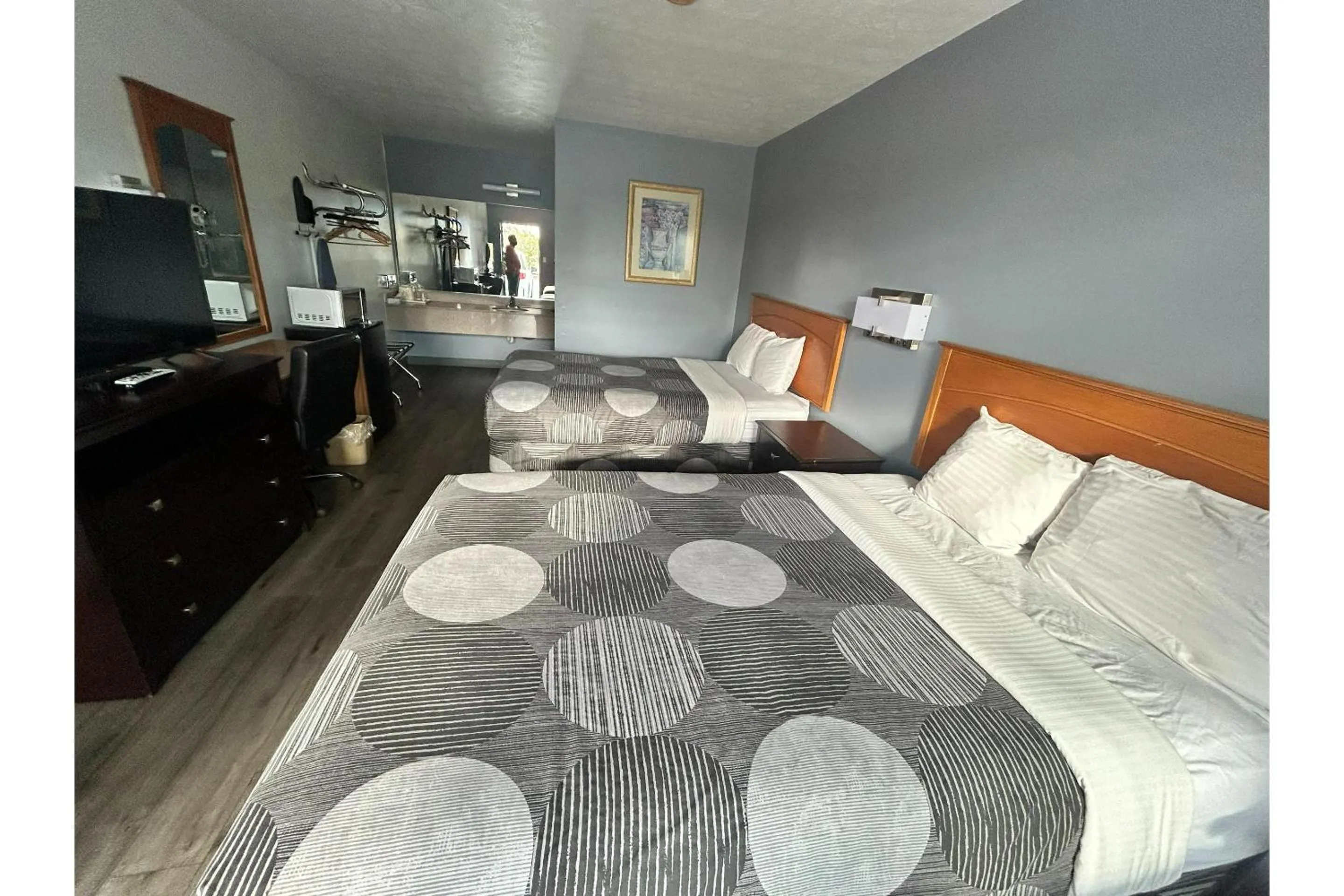 Bedroom, Bed in Suite Dreams Motel By Capital O Mattoon I - 57