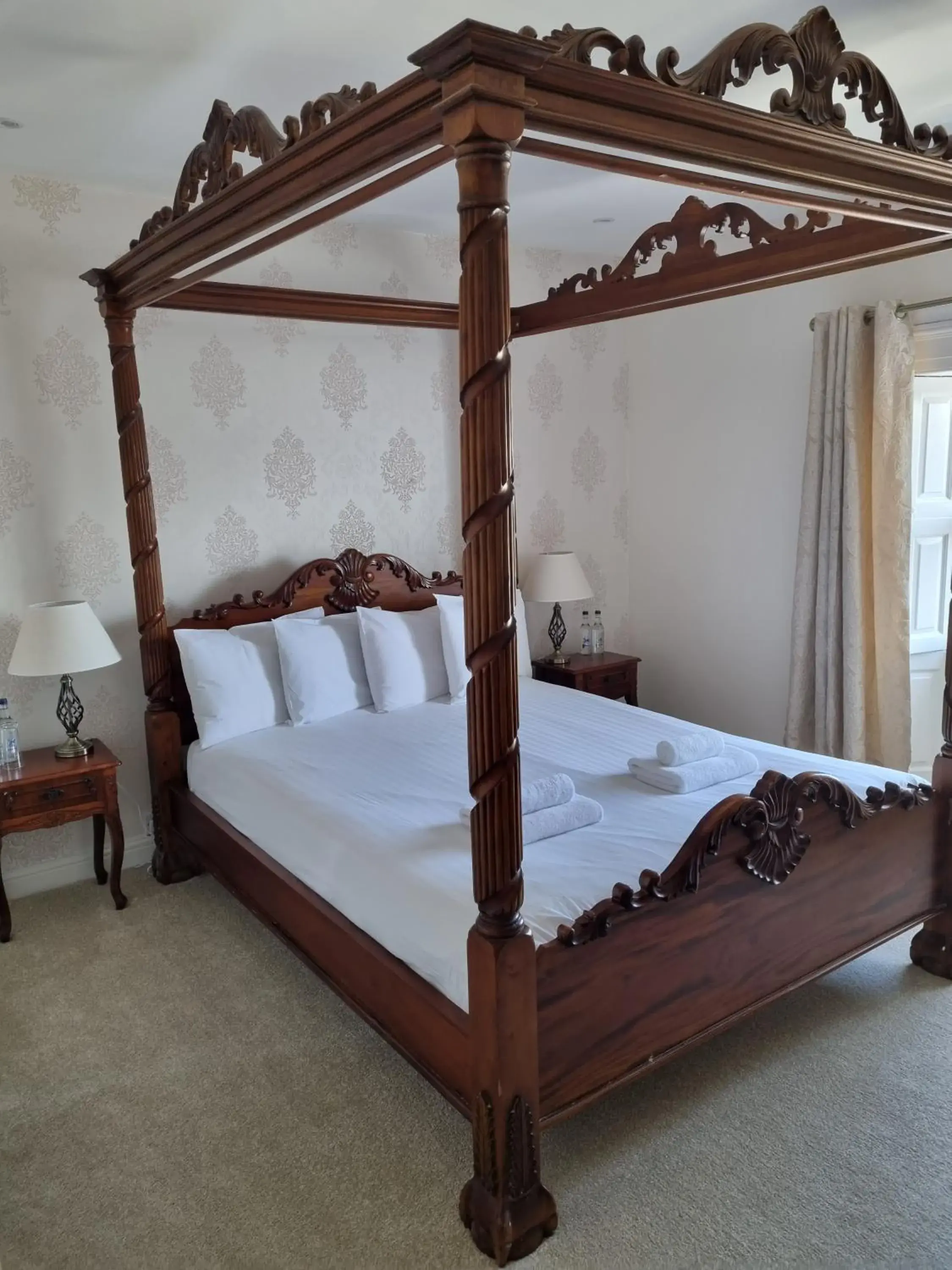 Double Room - single occupancy in Blue Bell Hotel Double Room - single occupancy in Blue Bell Hotel