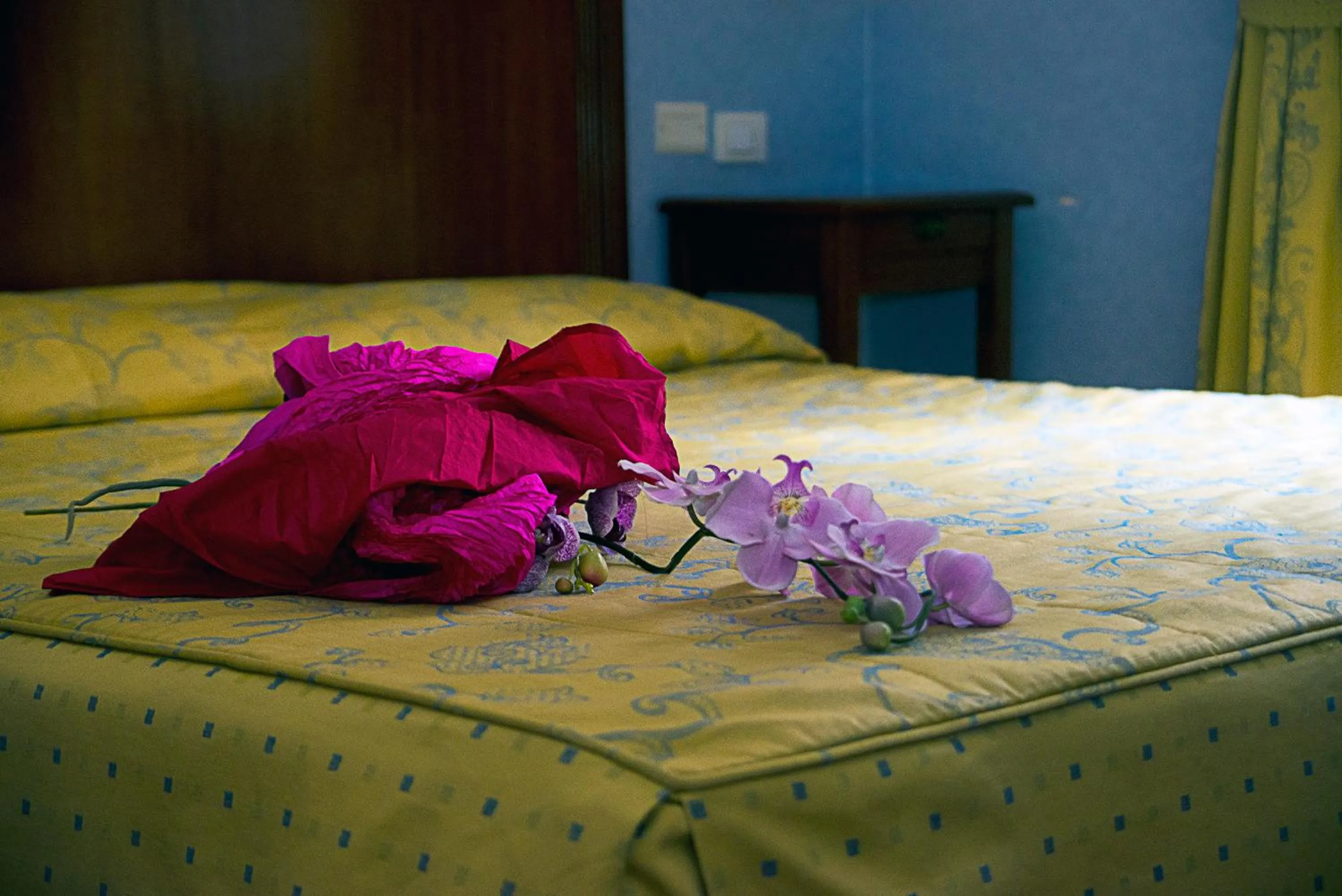 Decorative detail, Bed in Hotel Filippeschi