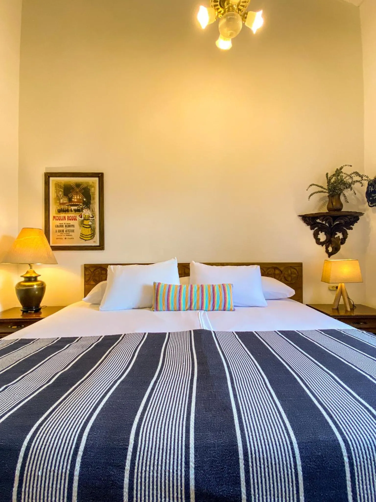 Bed in Hotel Mariscal Robledo