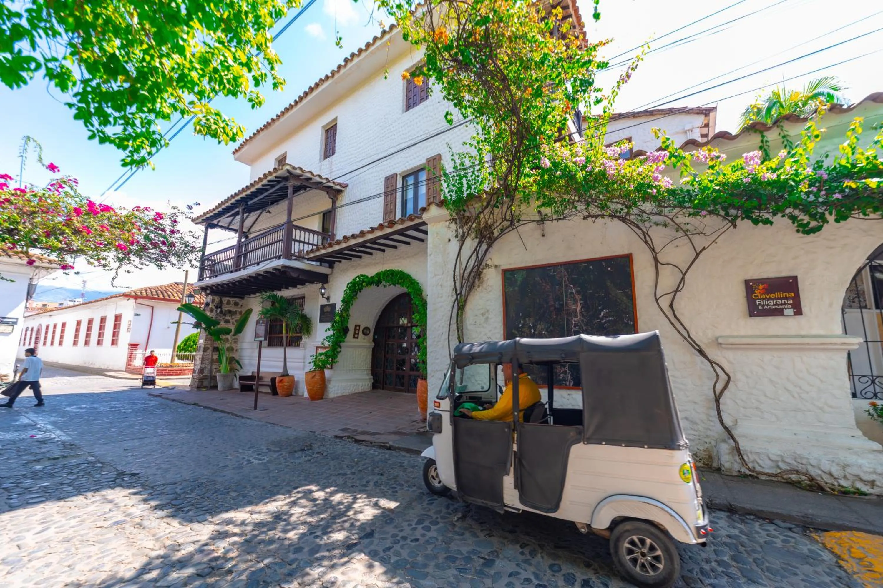 Hotel Mariscal Robledo