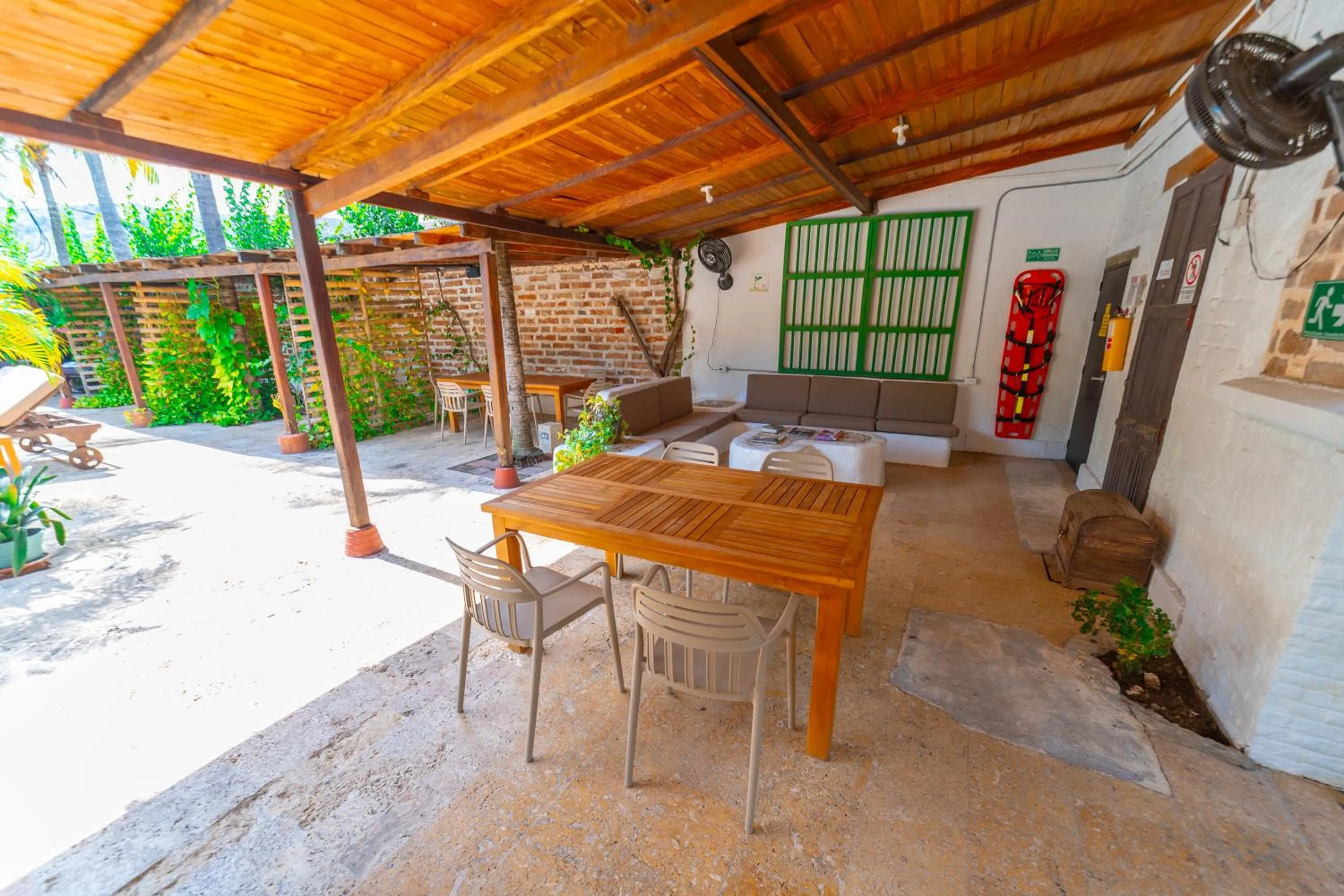 Hotel Mariscal Robledo