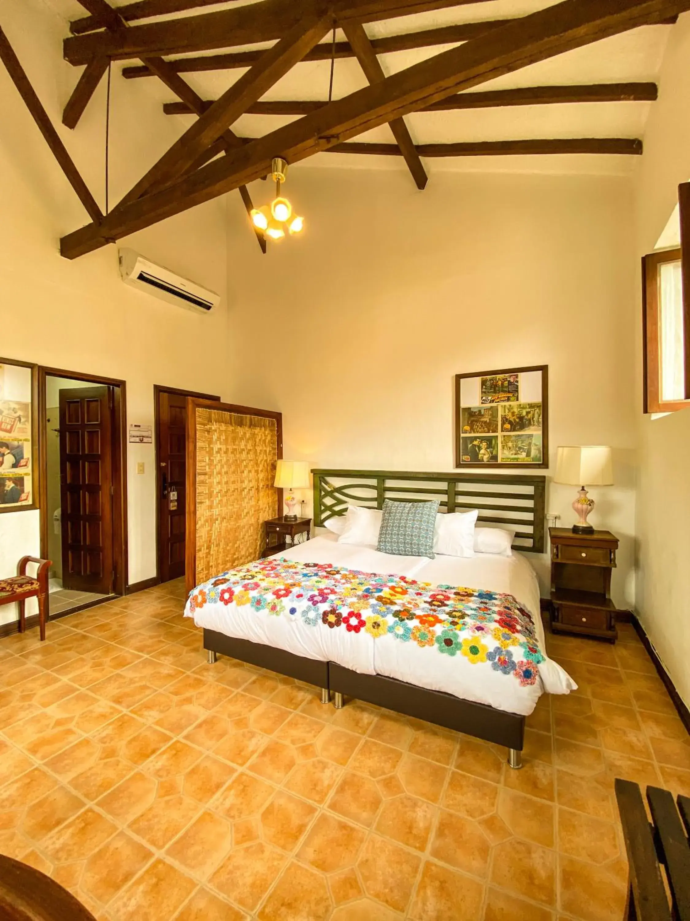 Bed in Hotel Mariscal Robledo Bed in Hotel Mariscal Robledo