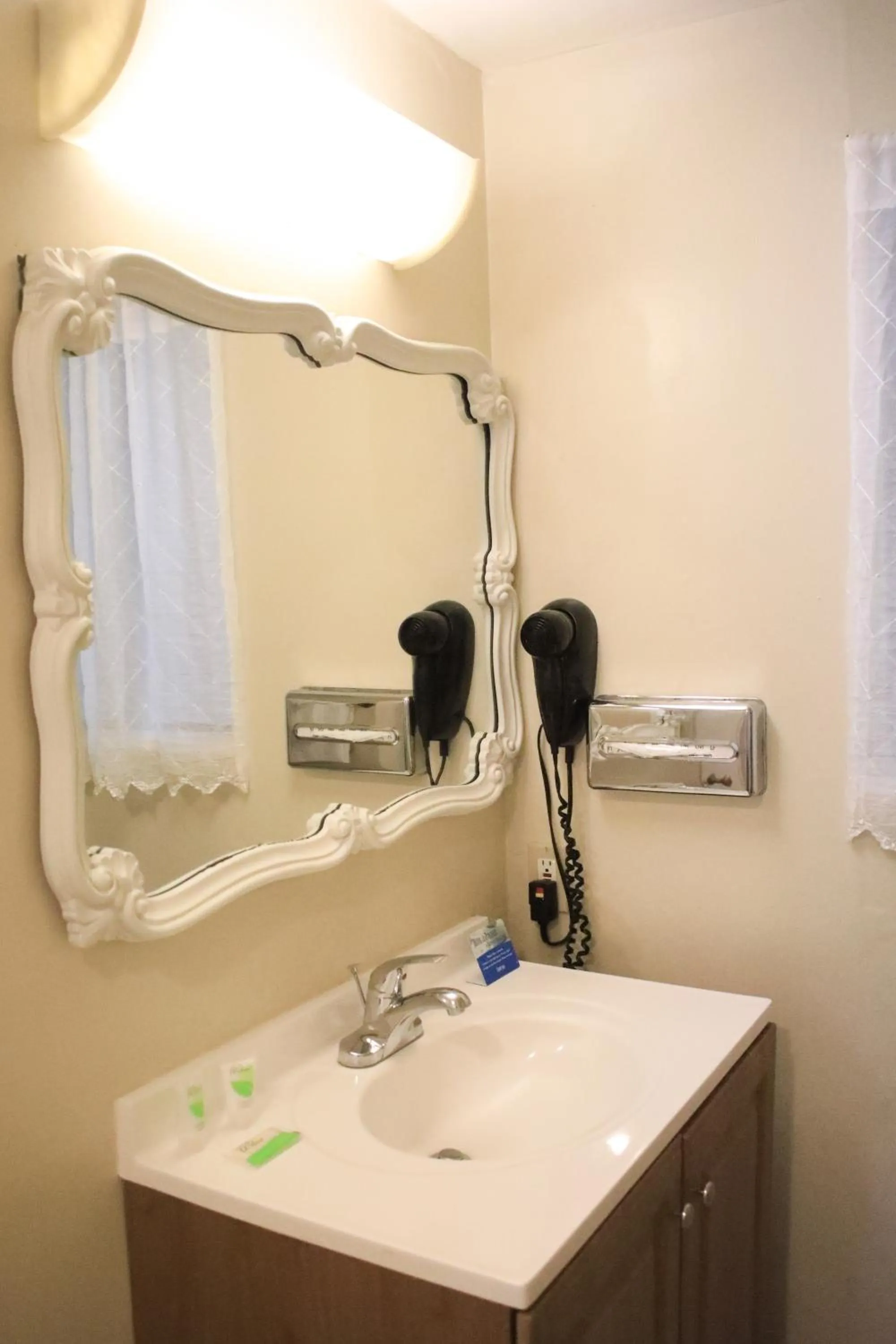 Bathroom in Carmel Resort Inn