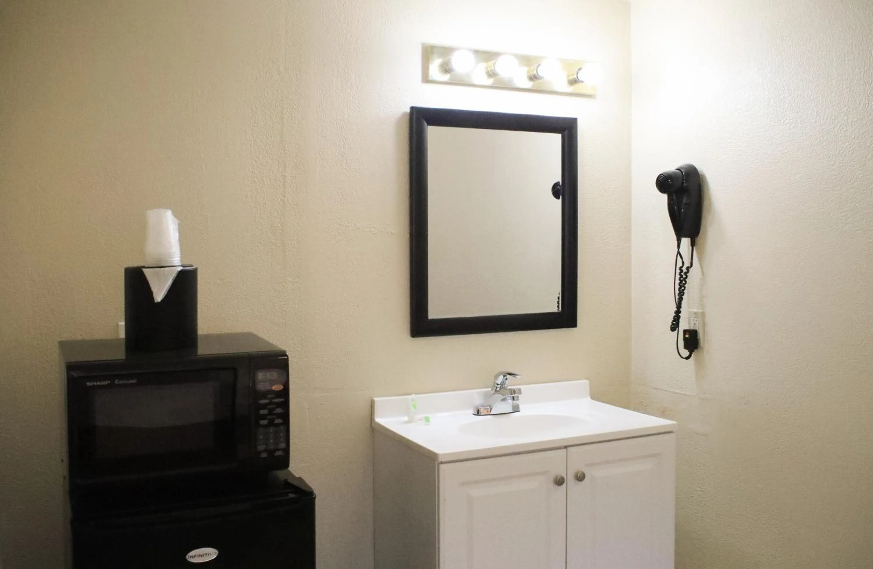 Bathroom in Carmel Resort Inn