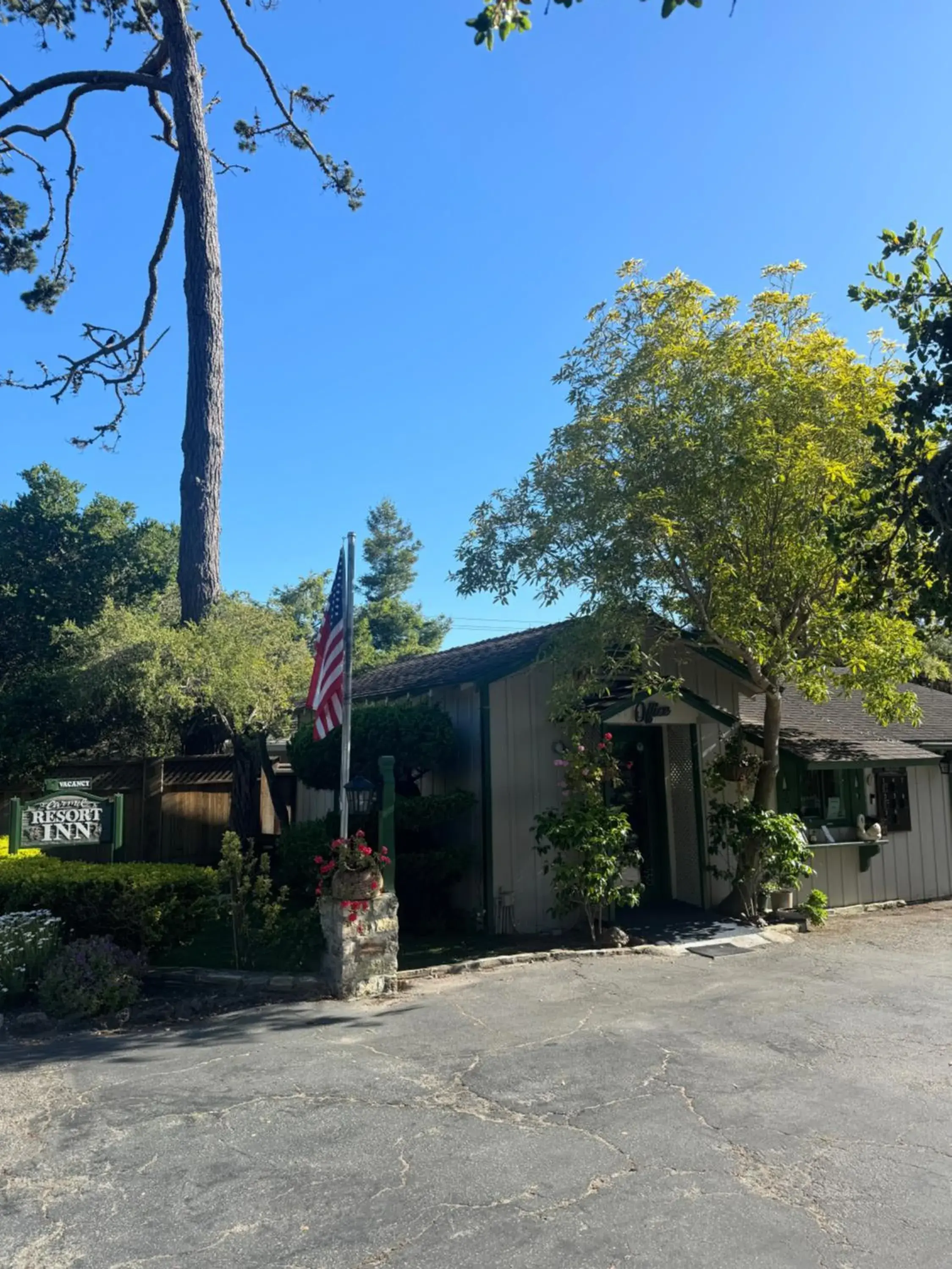 Carmel Resort Inn Carmel Resort Inn