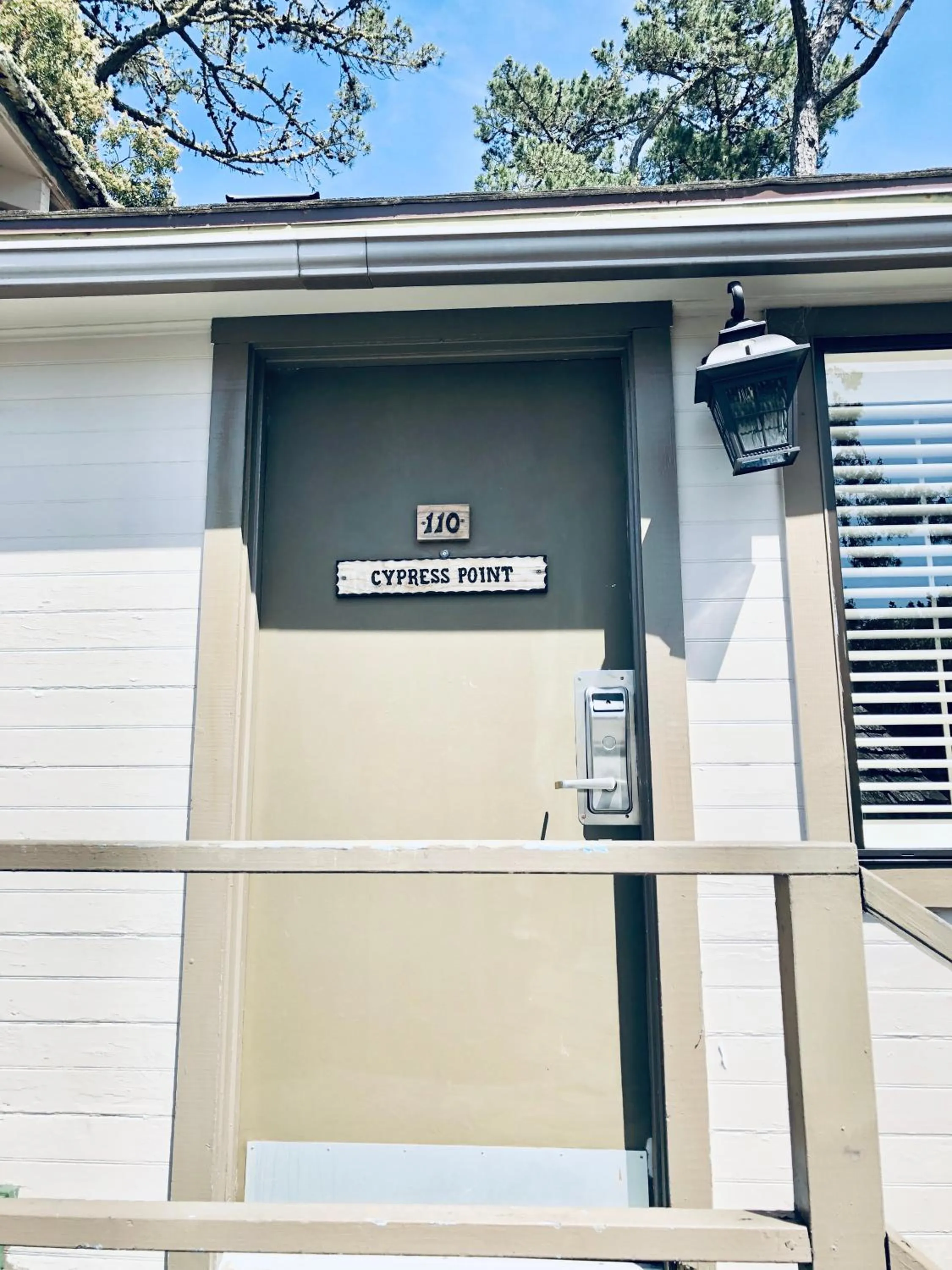 Property building in Carmel Resort Inn